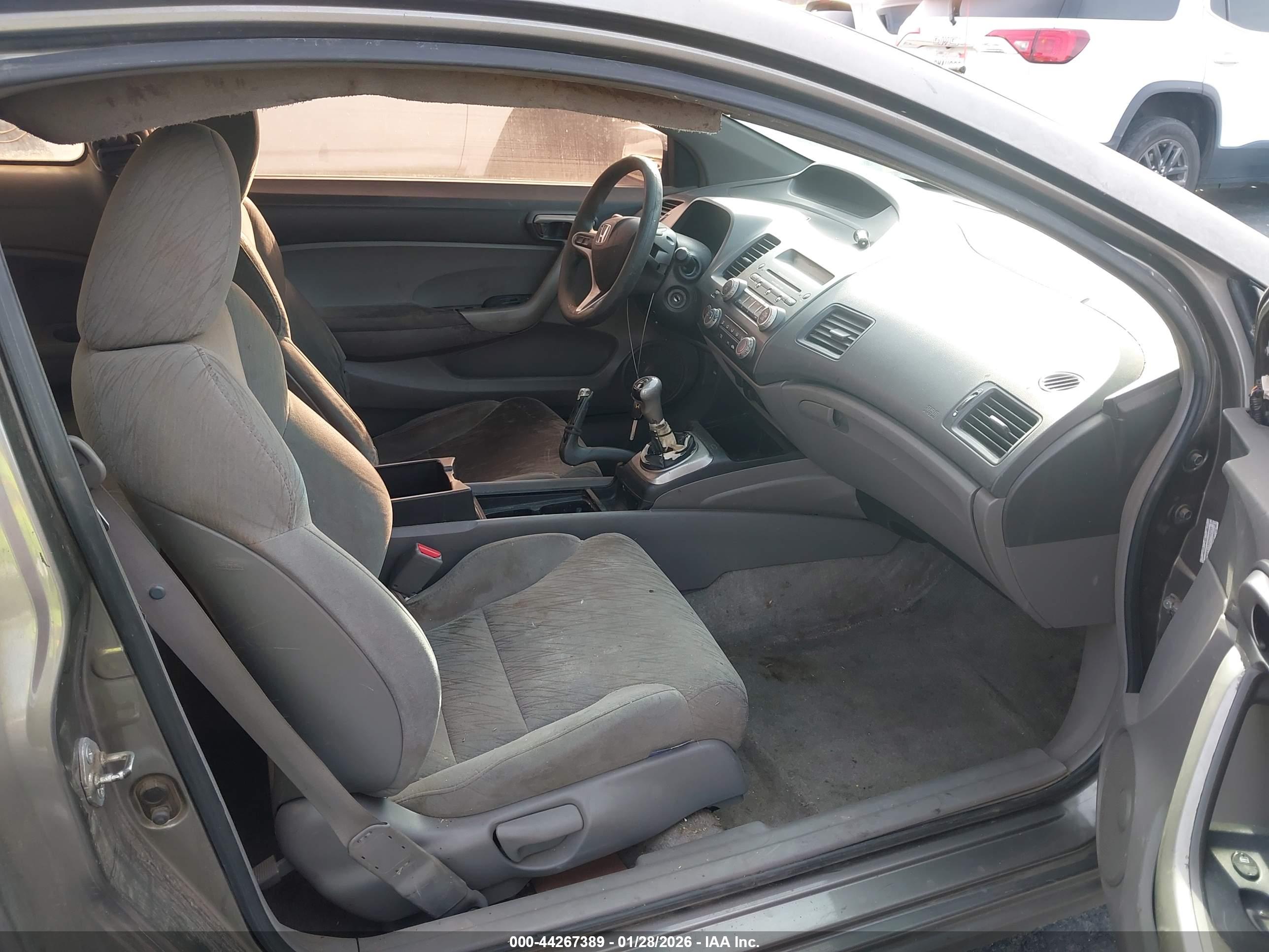 HONDA CIVIC image 5