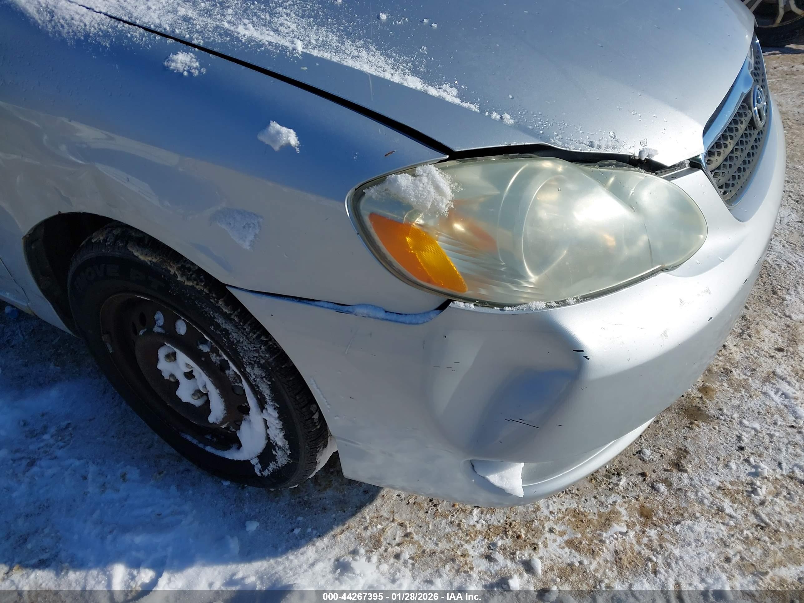 TOYOTA COROLLA image 6