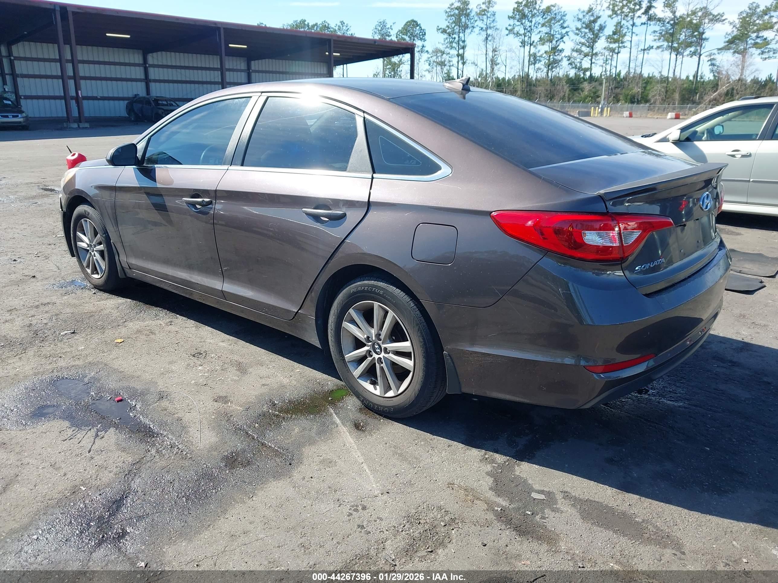 HYUNDAI SONATA image 3