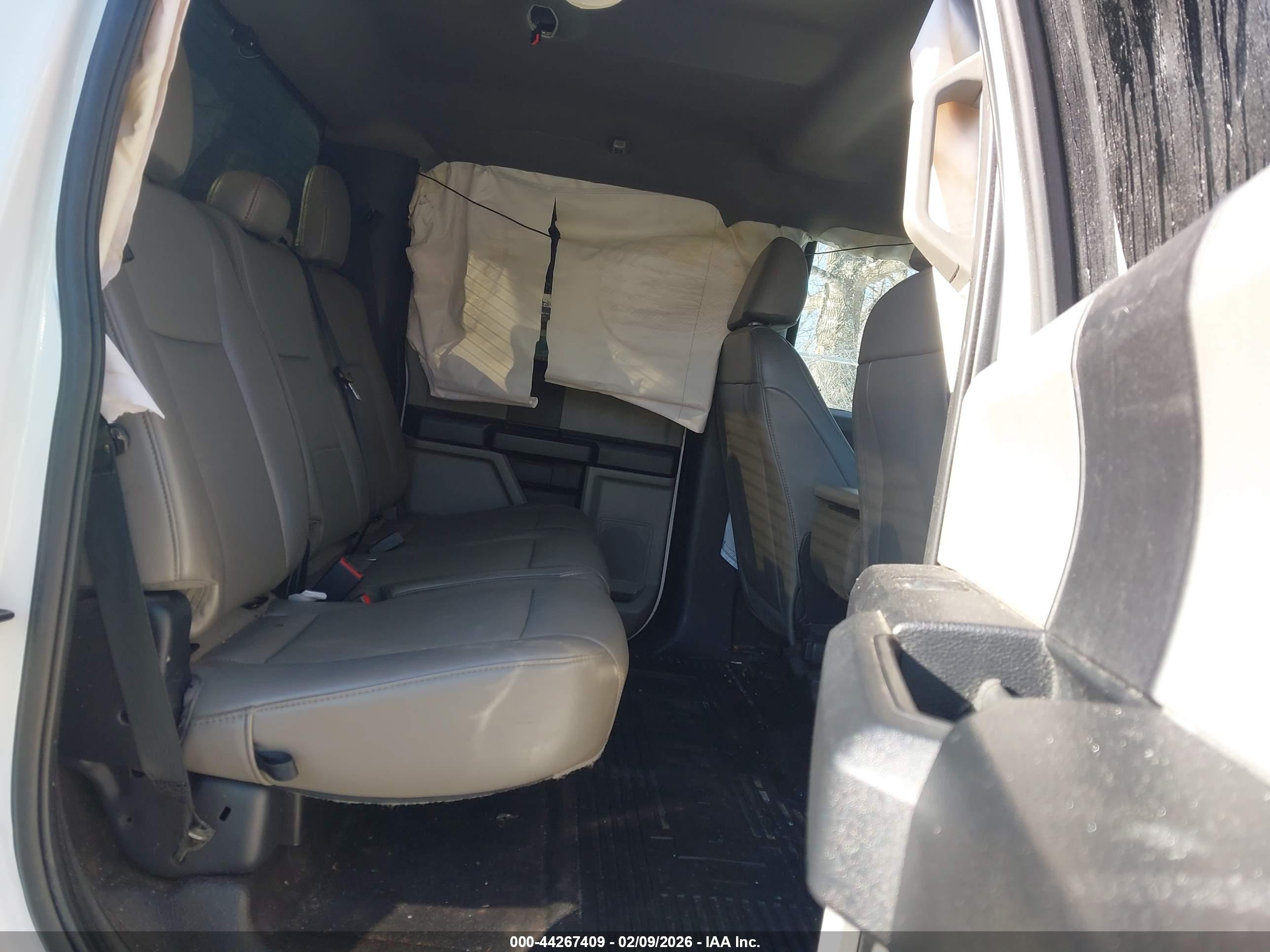 FORD F-250 image 8