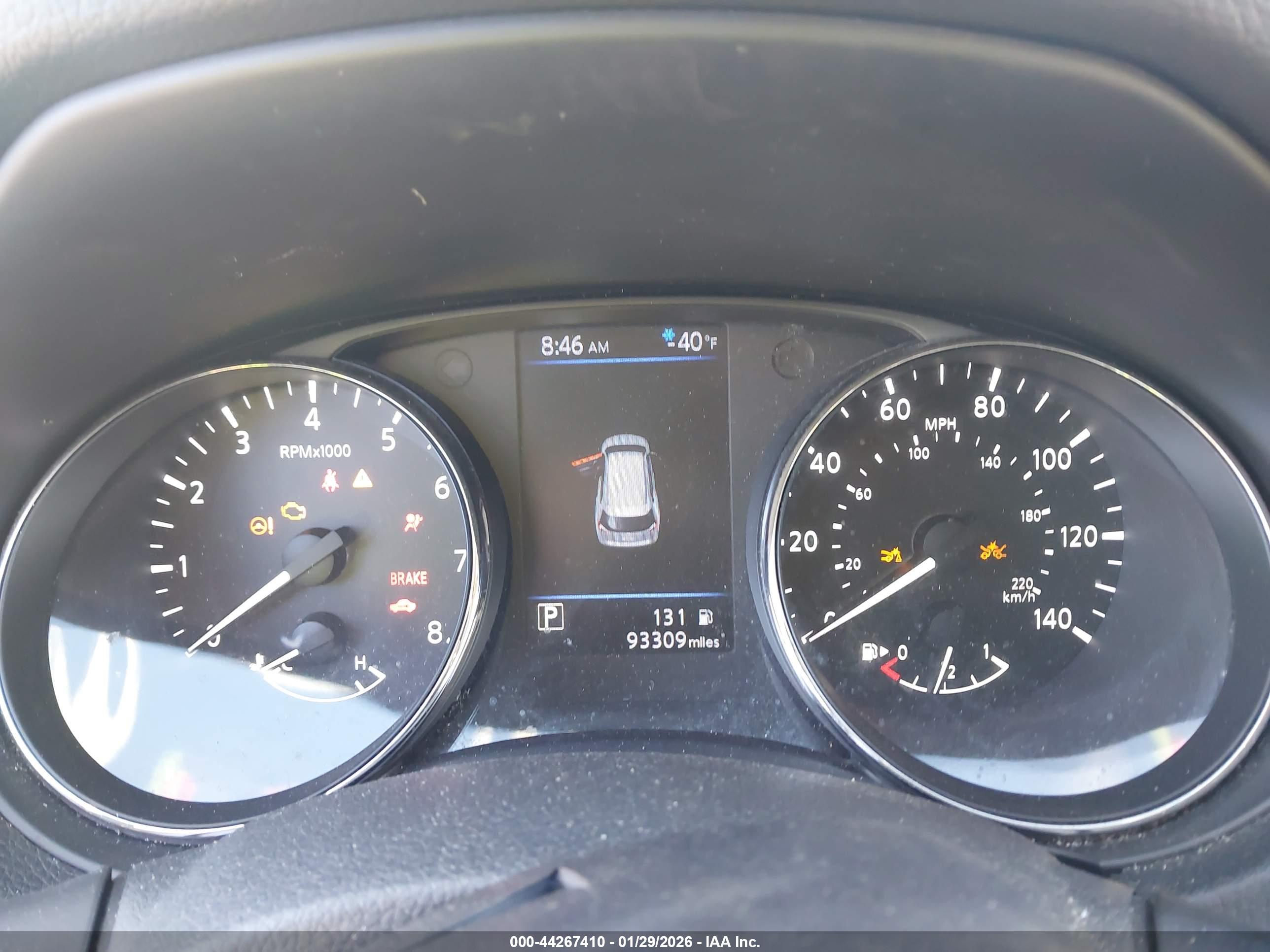 NISSAN ROGUE image 7