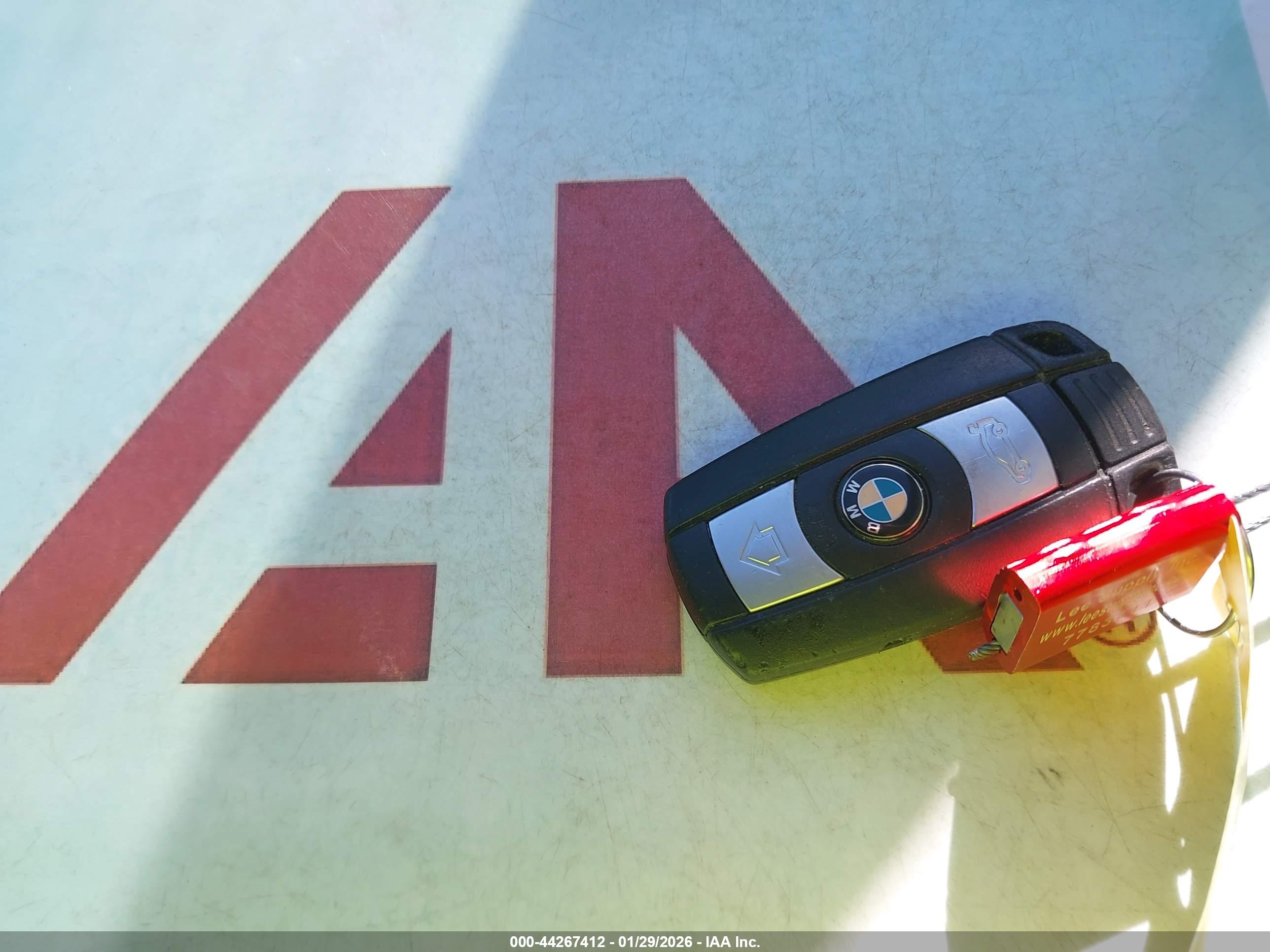 BMW 328I image 11