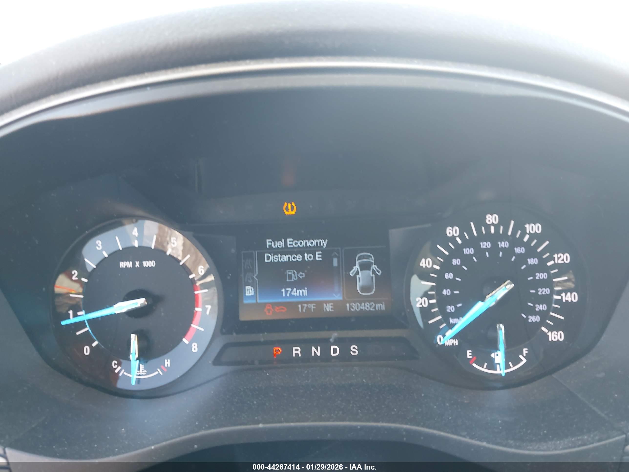 FORD FUSION image 7