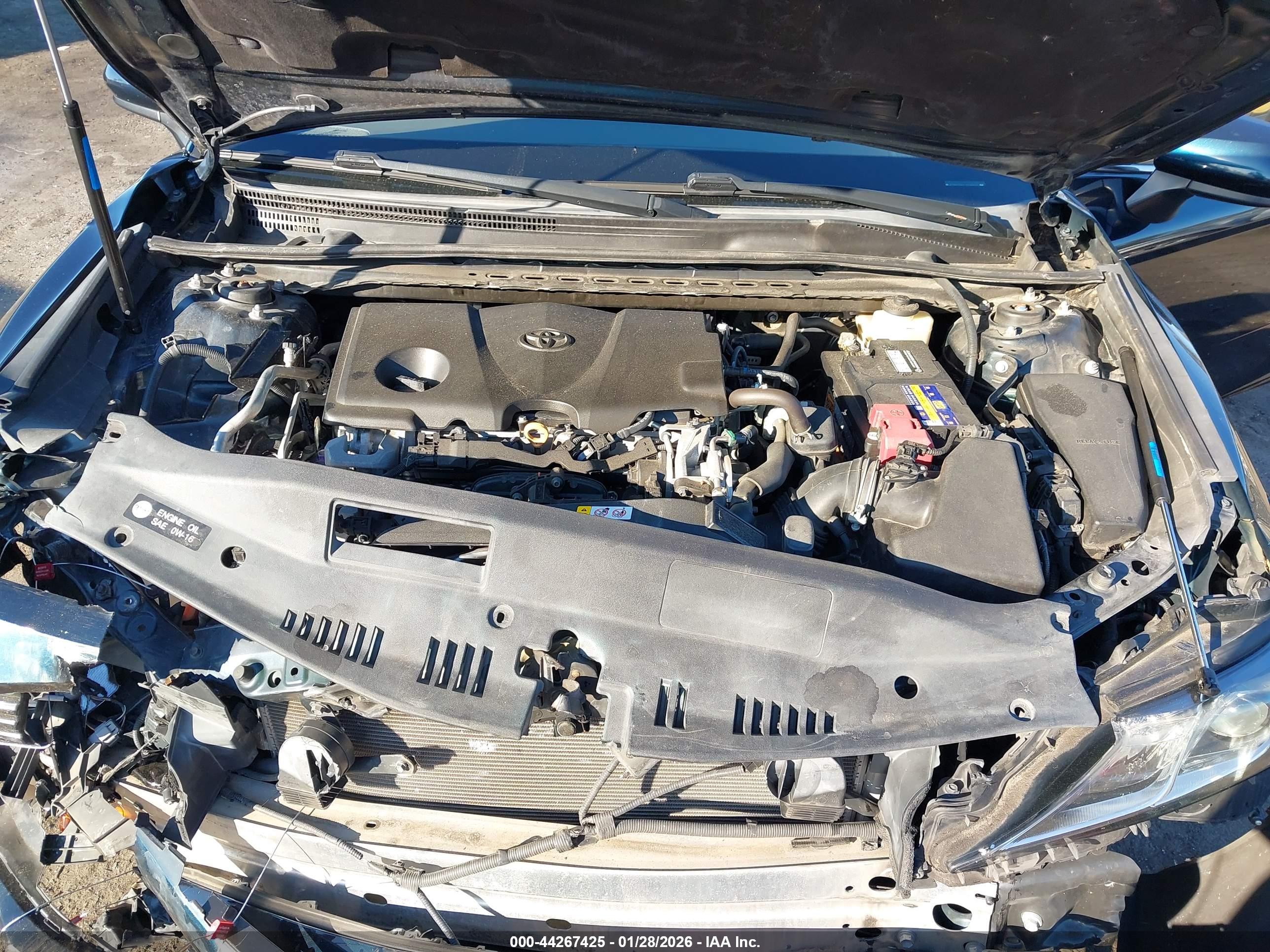 TOYOTA CAMRY image 10