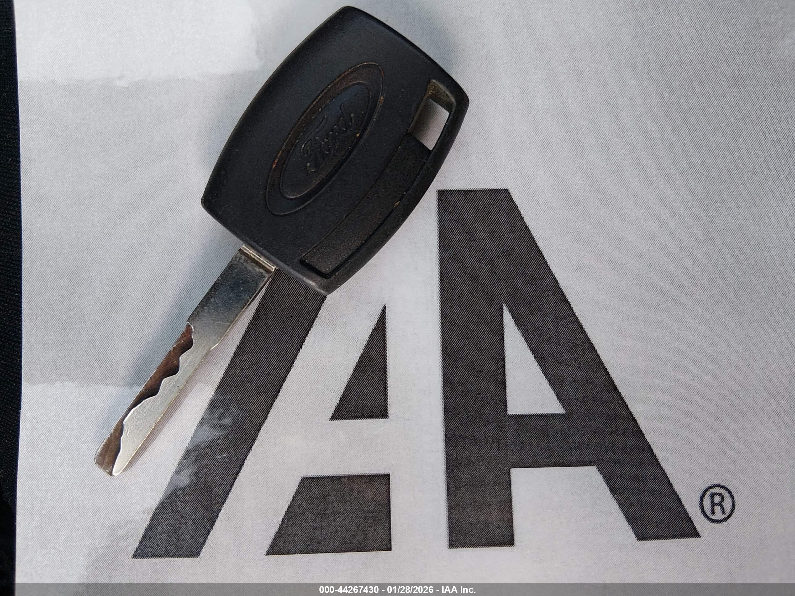 FORD ESCAPE image 11