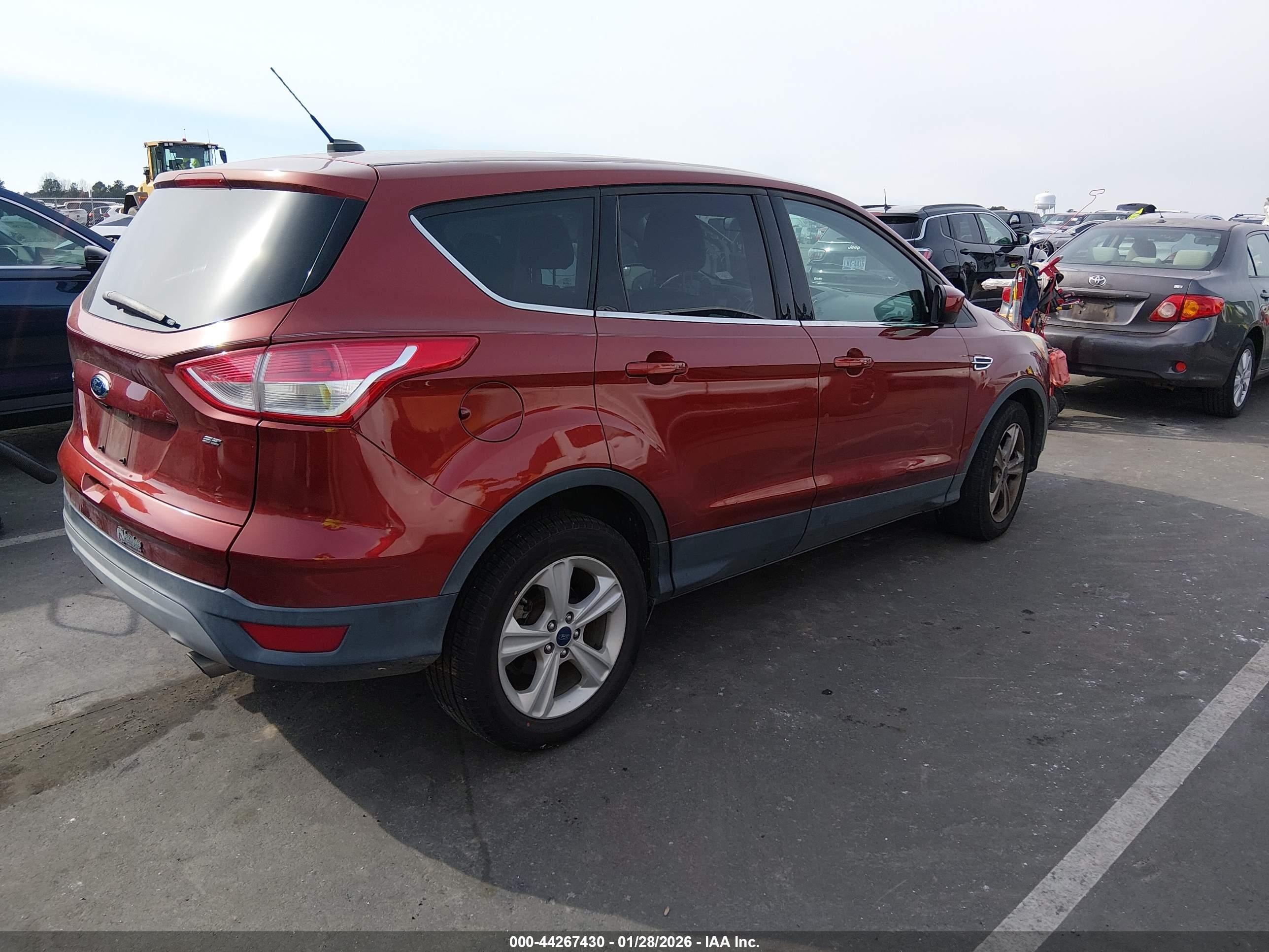 FORD ESCAPE image 4