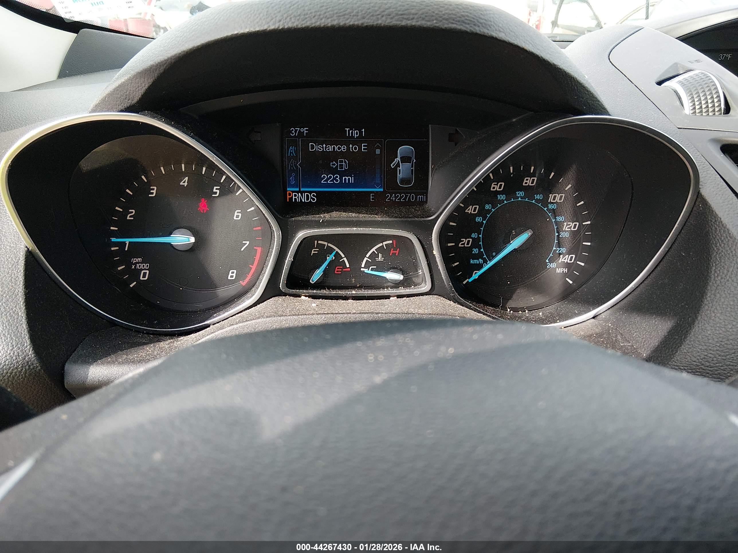 FORD ESCAPE image 7