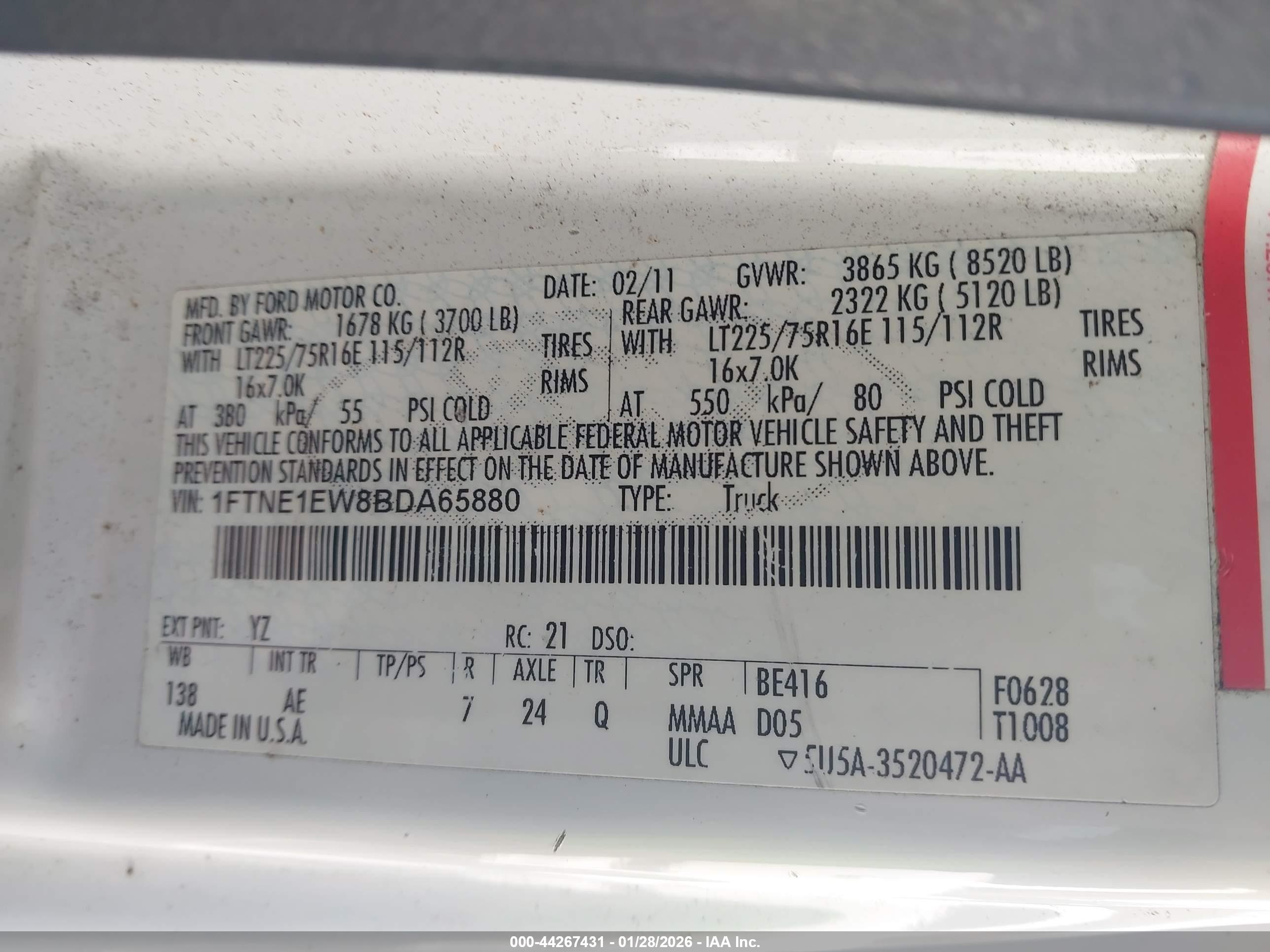 FORD E-150 image 9