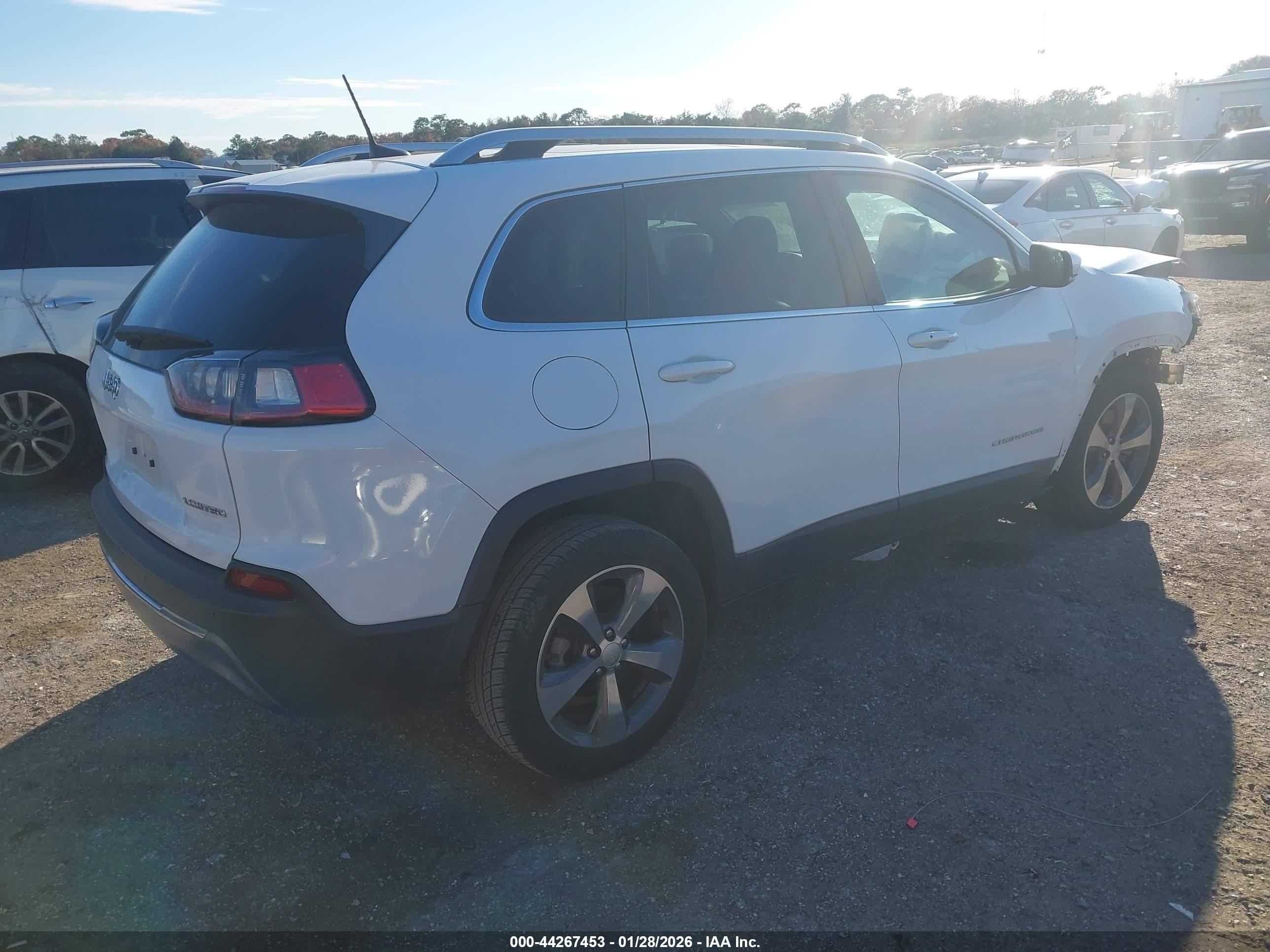 JEEP CHEROKEE image 4