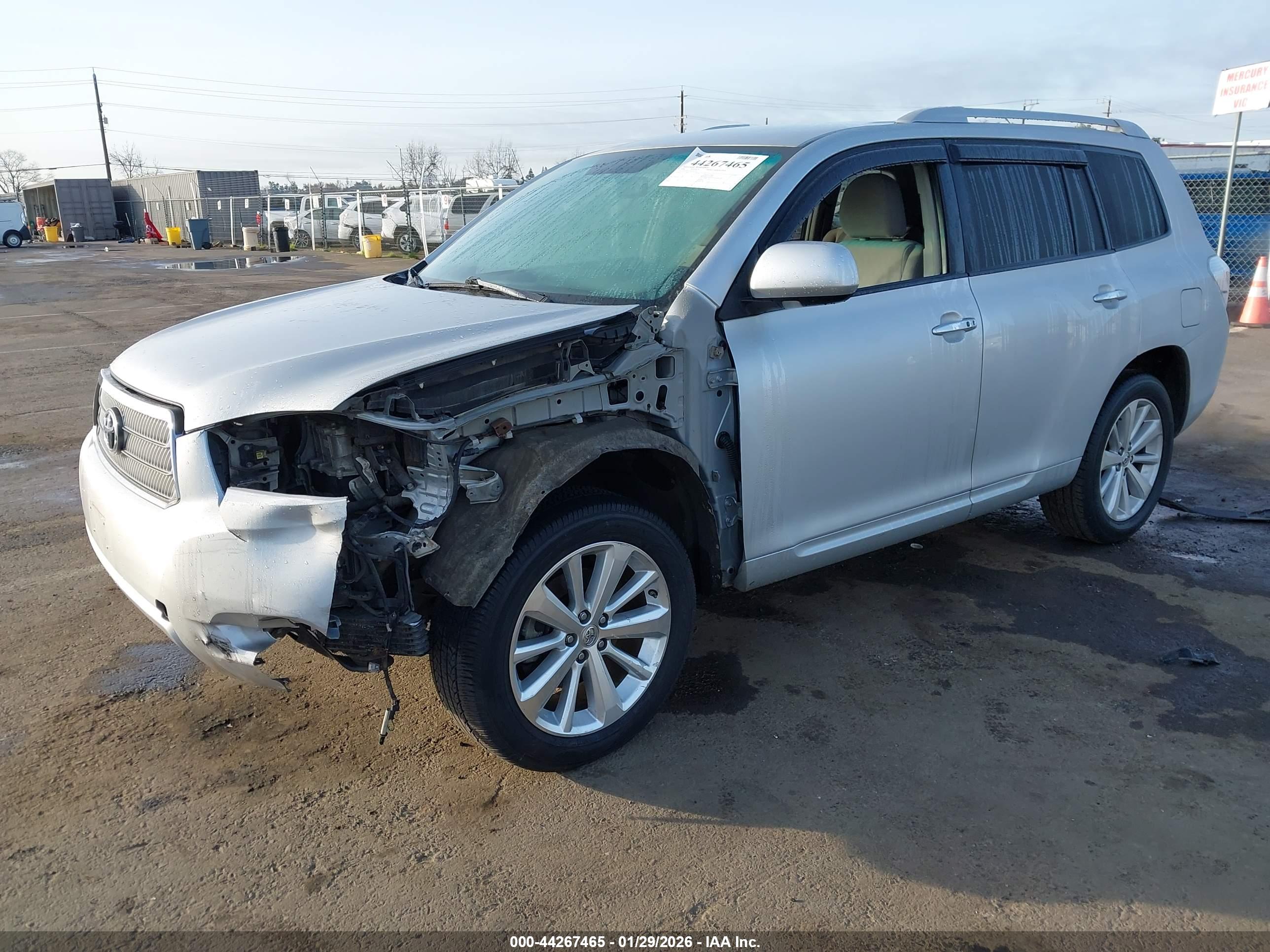 TOYOTA HIGHLANDER image 2