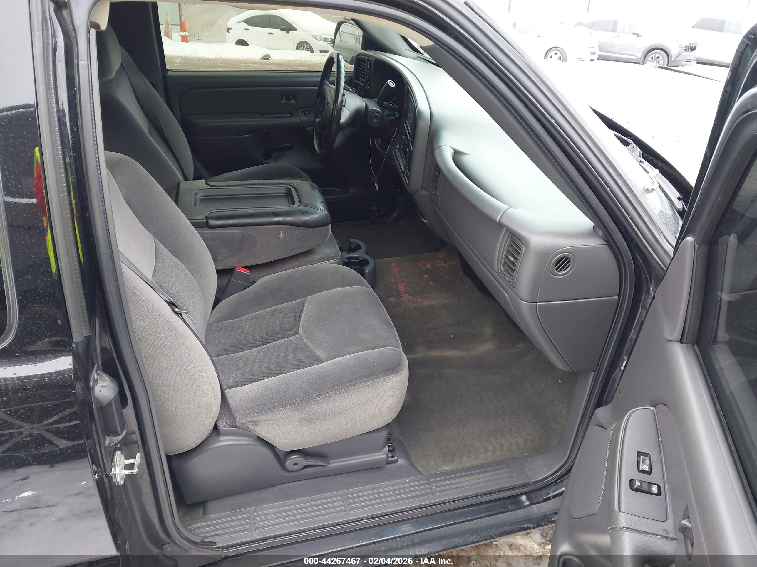 GMC SIERRA image 5