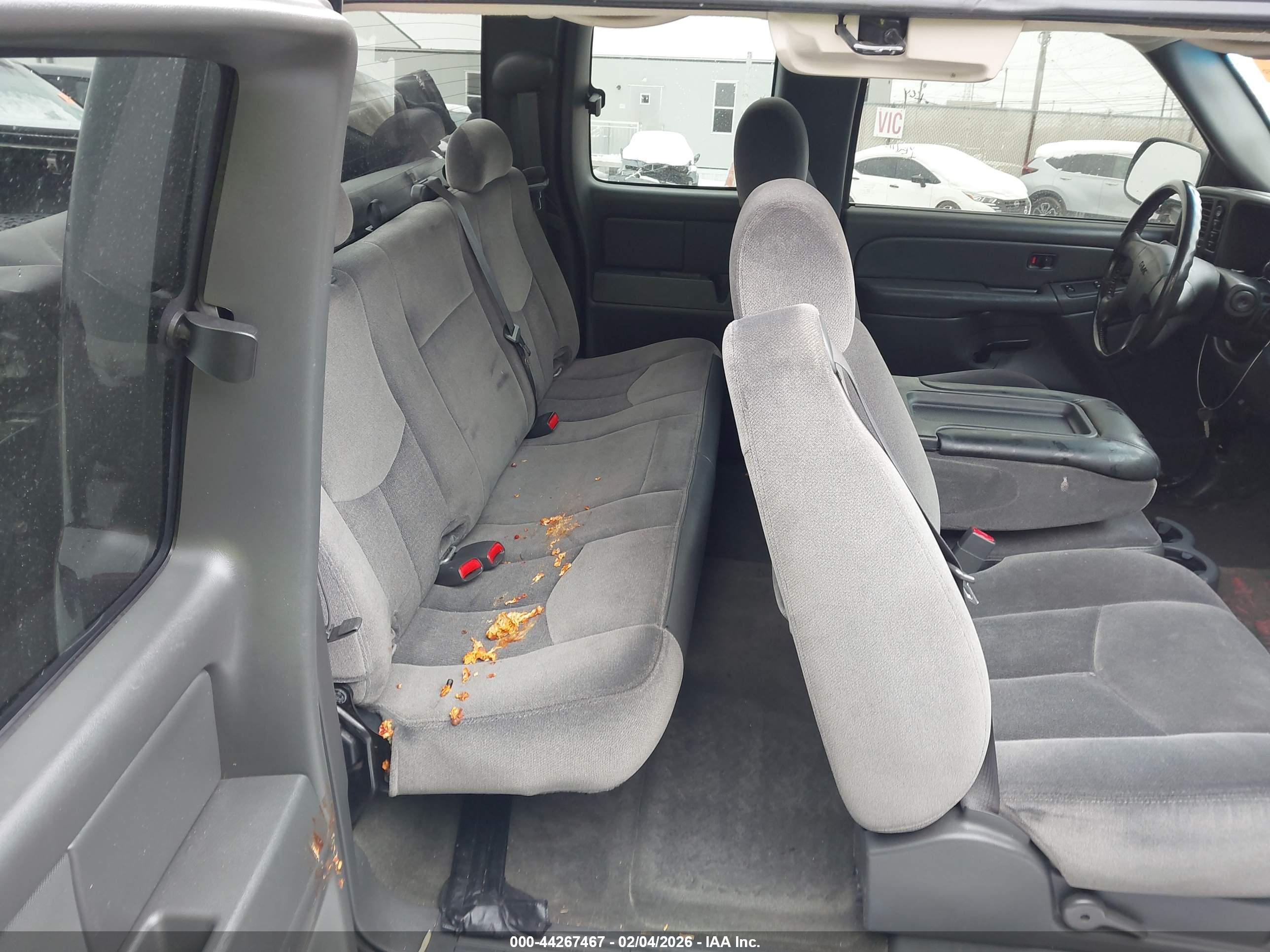GMC SIERRA image 8