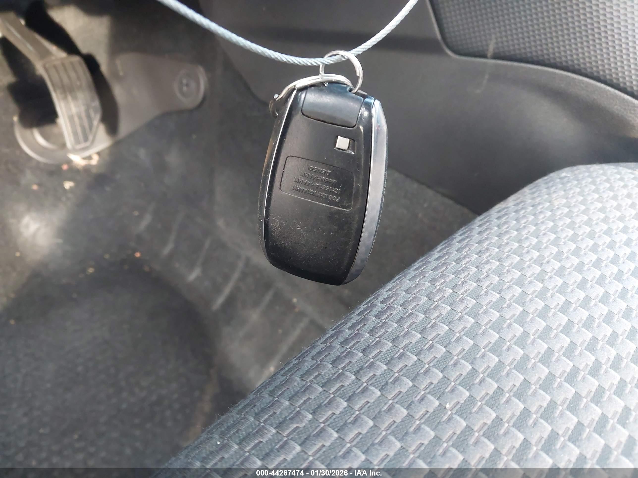 SUBARU FORESTER image 11