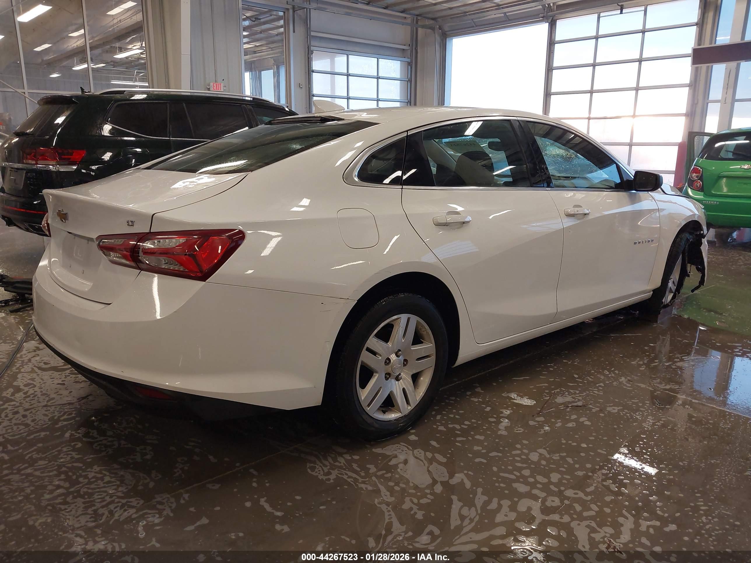 CHEVROLET MALIBU image 4