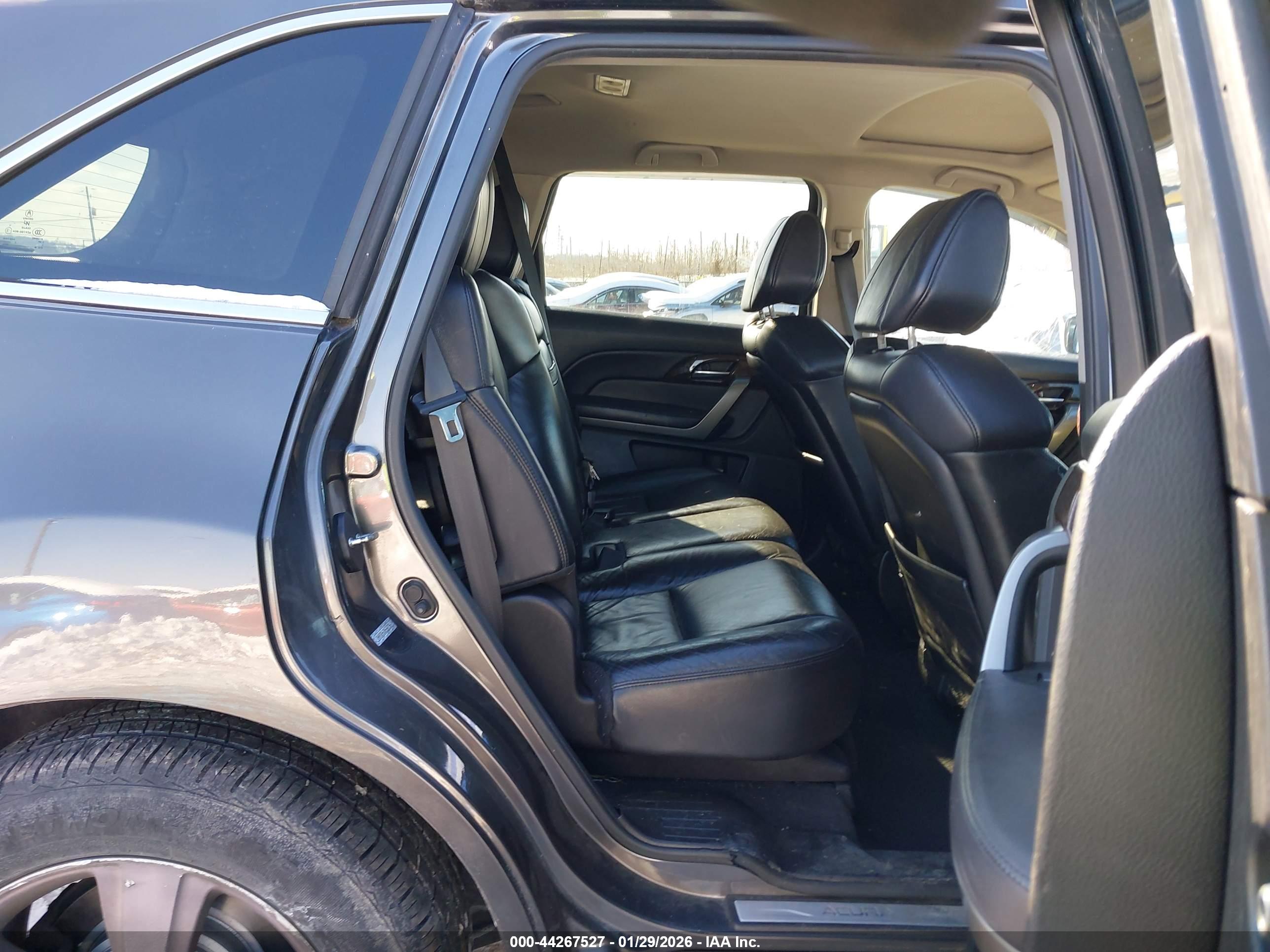 ACURA MDX image 8