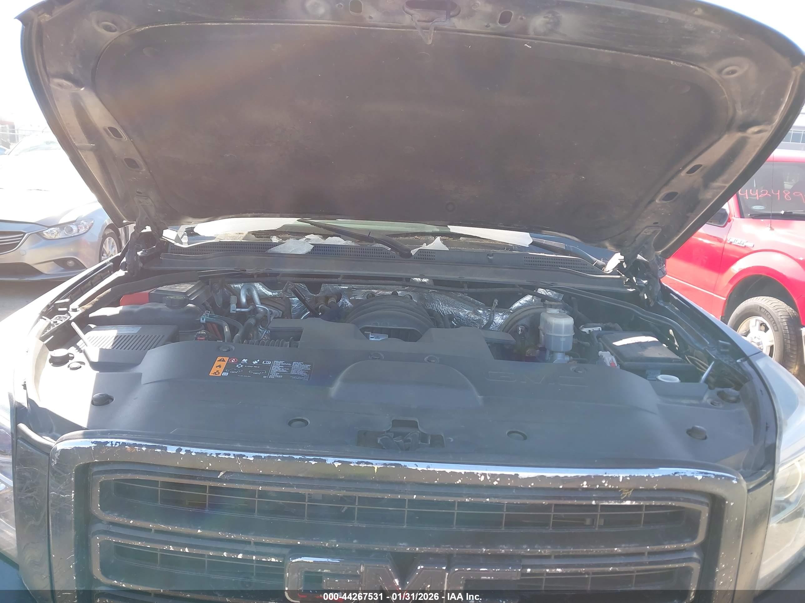 GMC YUKON image 10