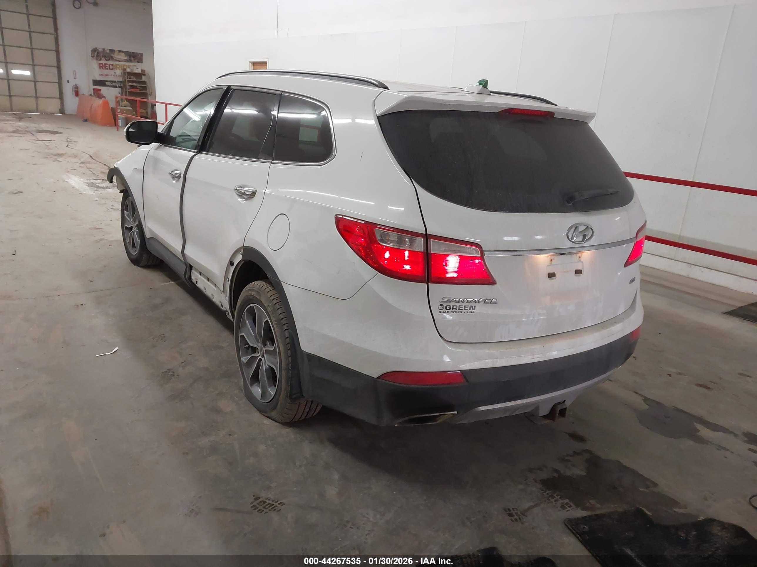 HYUNDAI SANTA image 3