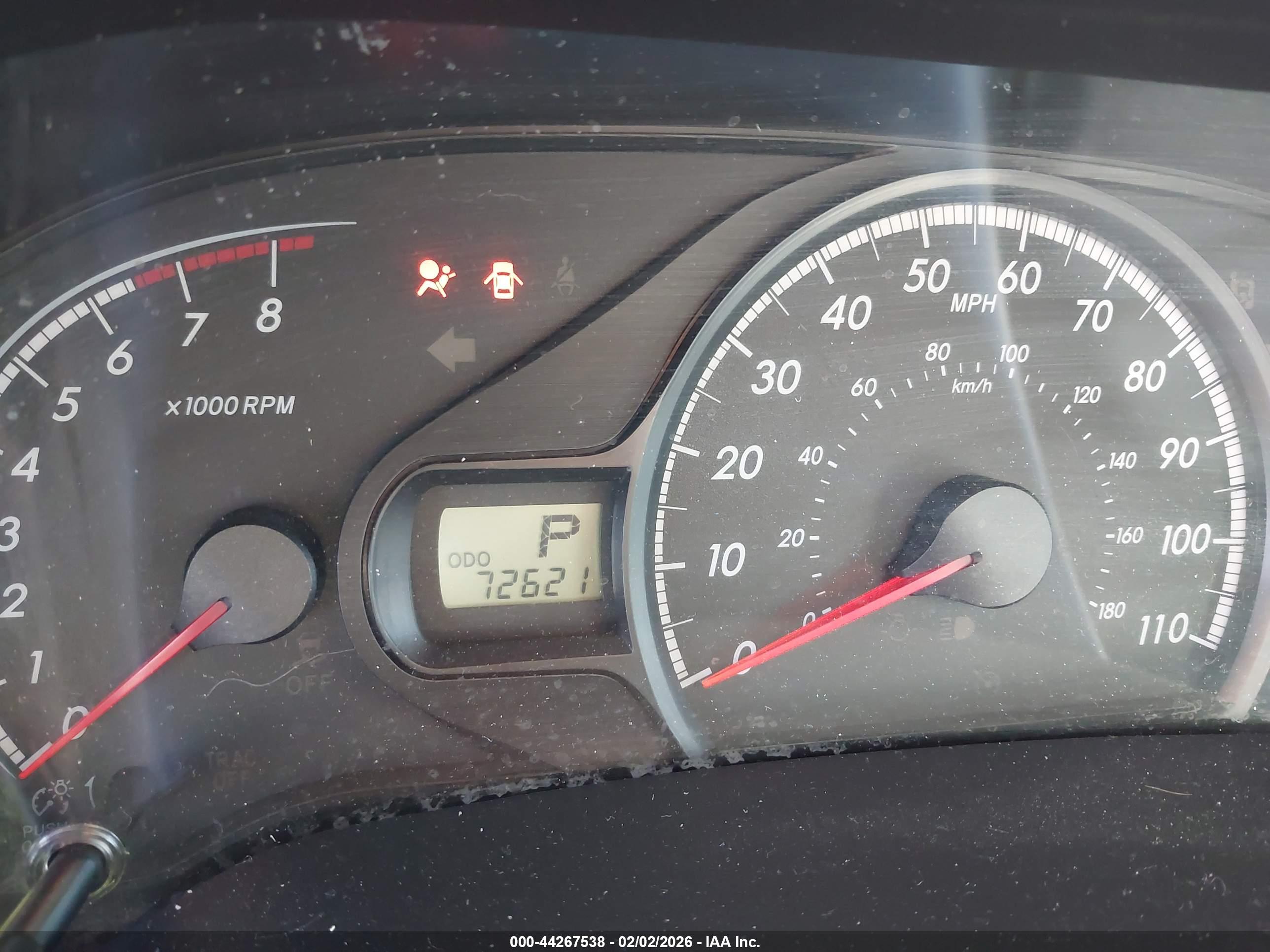 TOYOTA SIENNA image 7