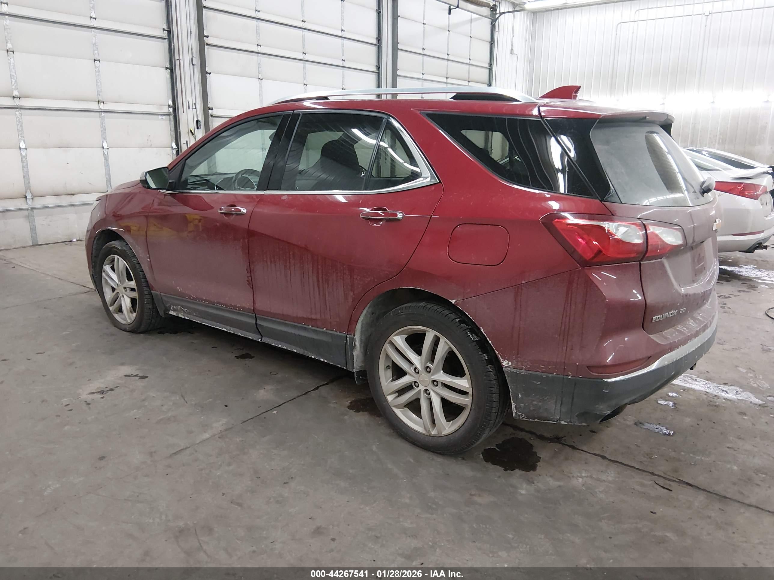 CHEVROLET EQUINOX image 3