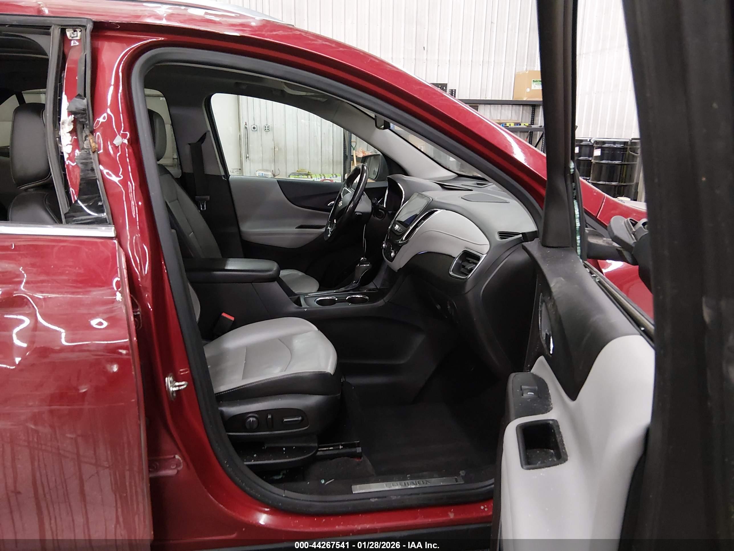 CHEVROLET EQUINOX image 5