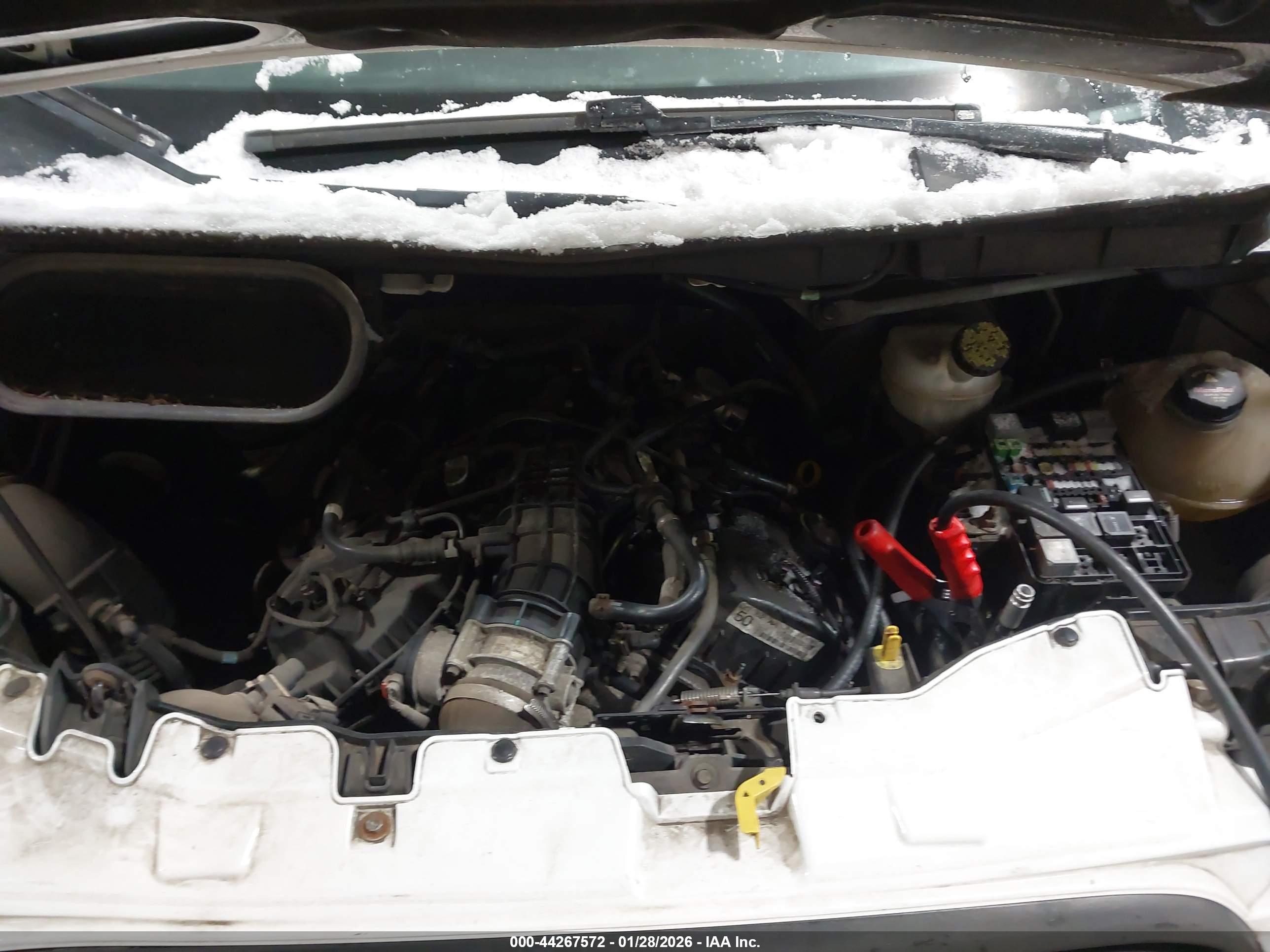 FORD TRANSIT-350 image 10
