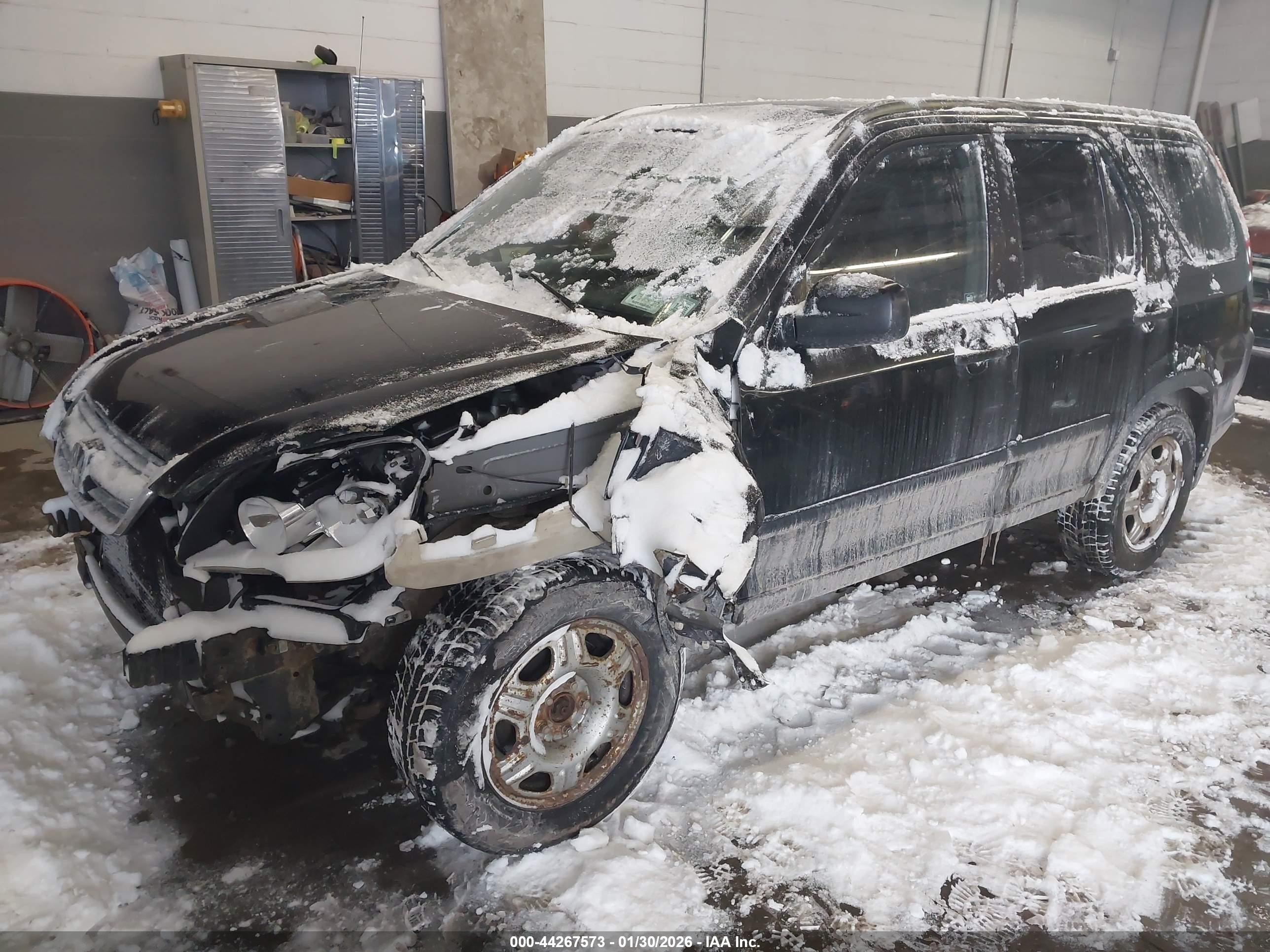 HONDA CR-V image 2