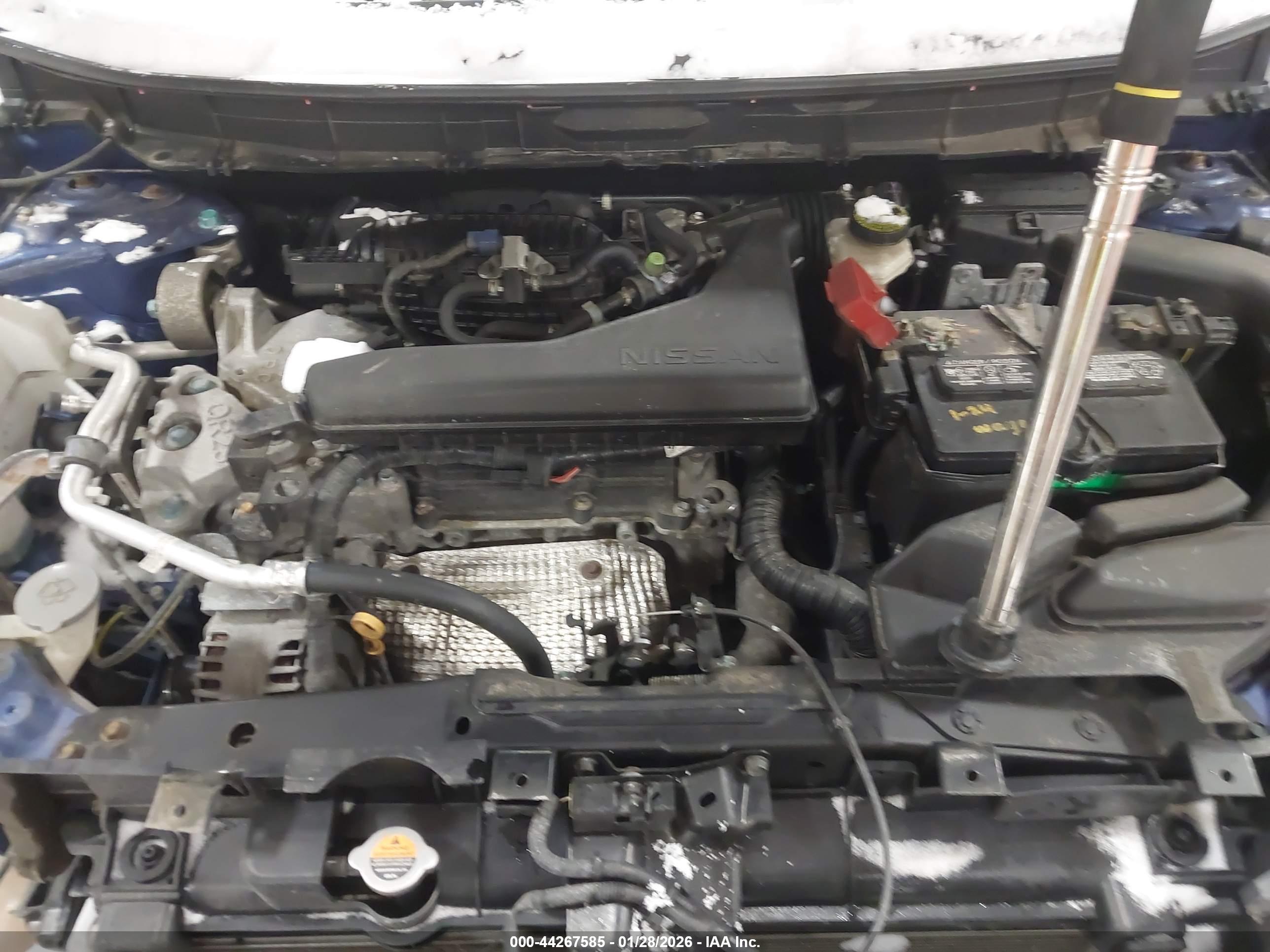 NISSAN ROGUE image 10