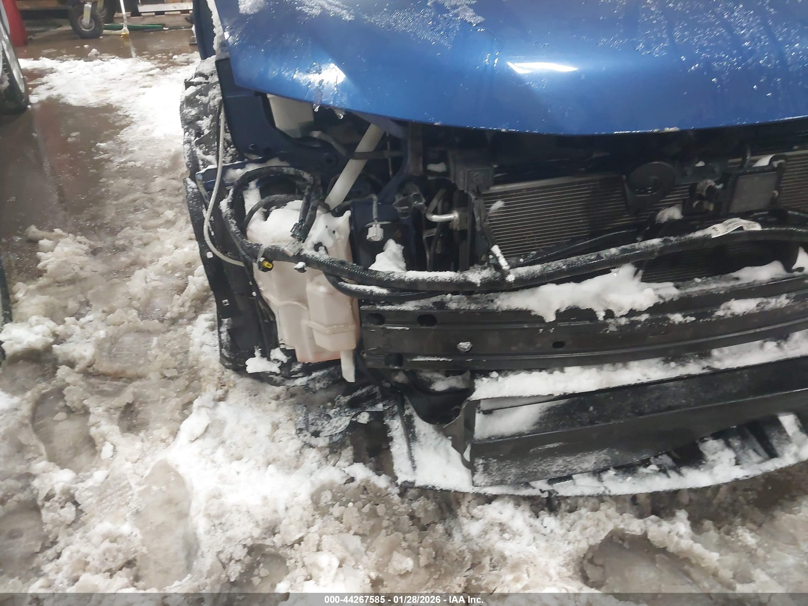NISSAN ROGUE image 6