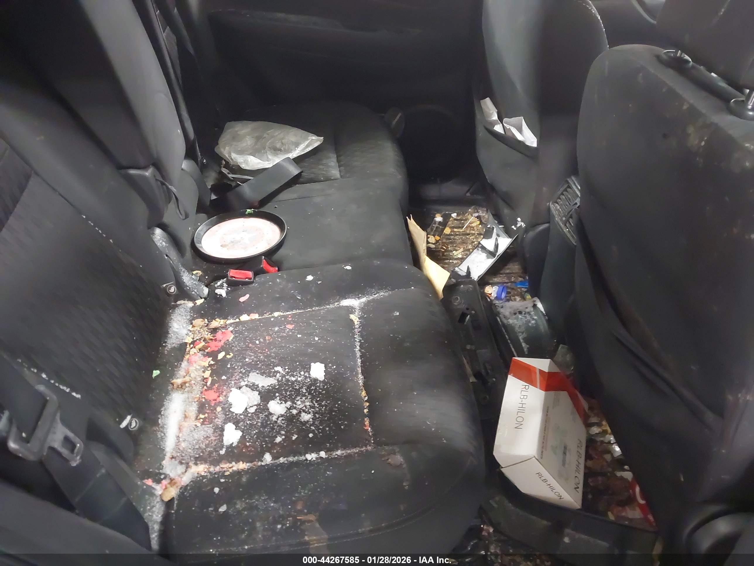 NISSAN ROGUE image 8