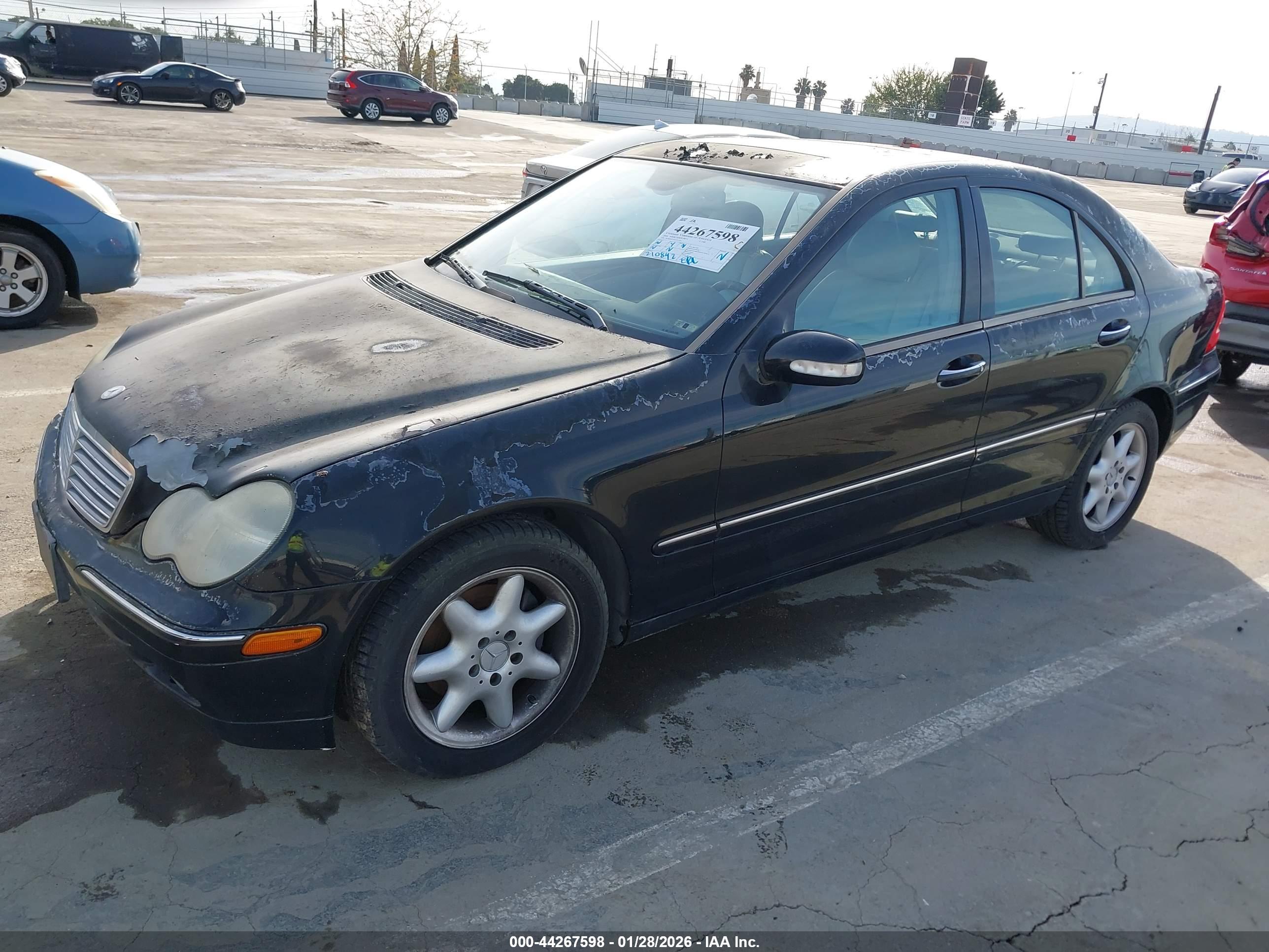 MERCEDES-BENZ C image 2