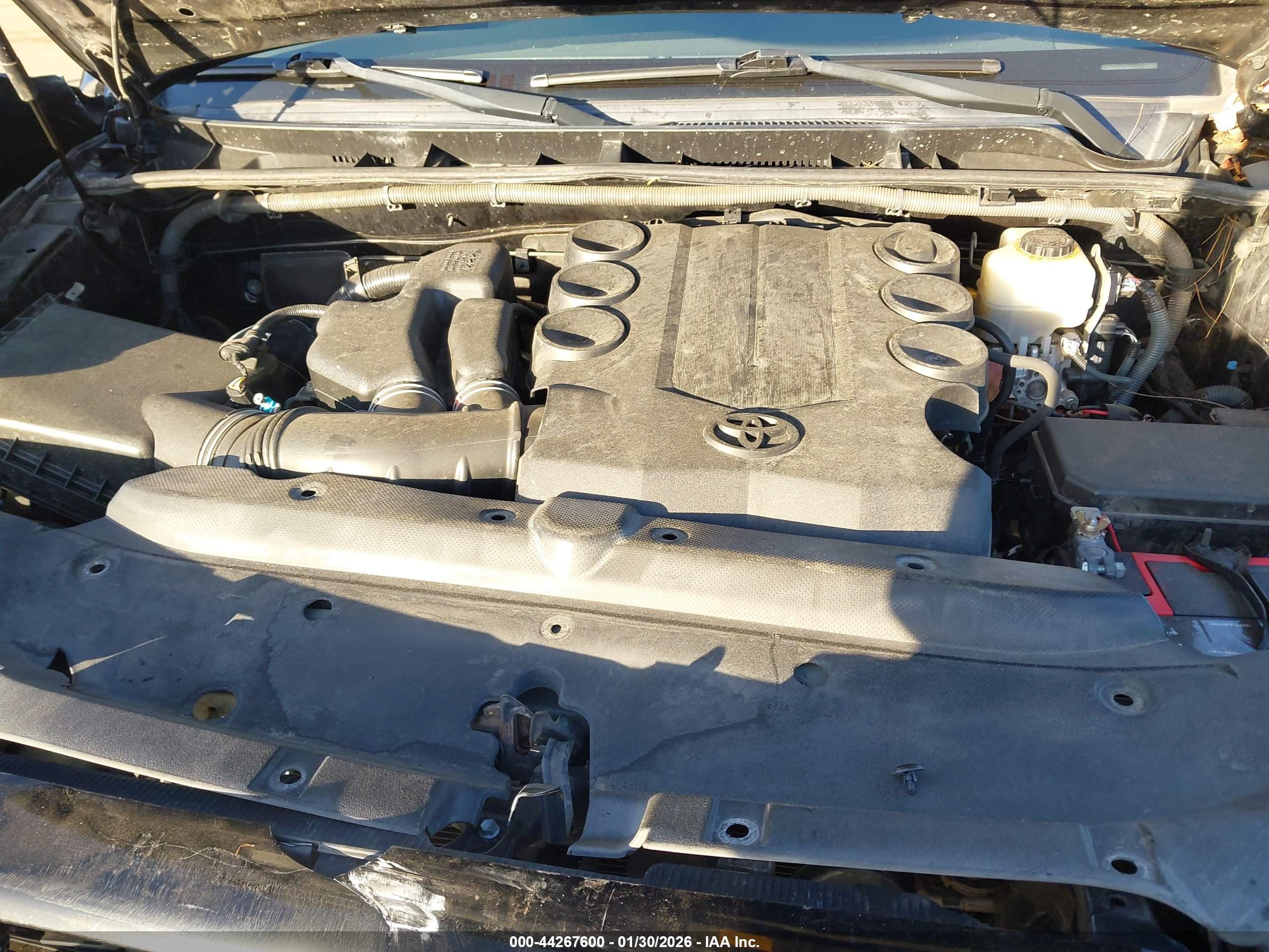 TOYOTA 4RUNNER image 10
