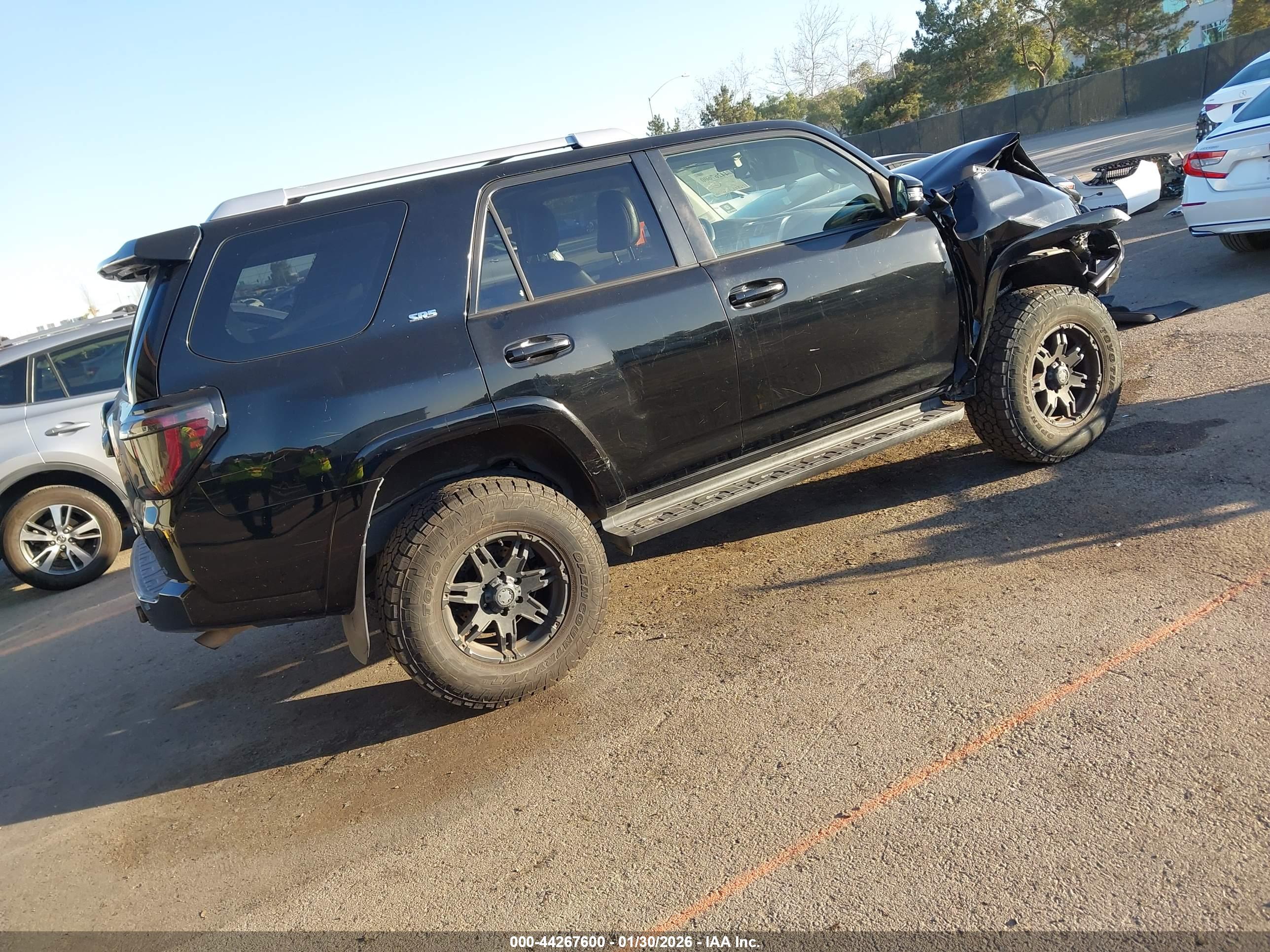 TOYOTA 4RUNNER image 4