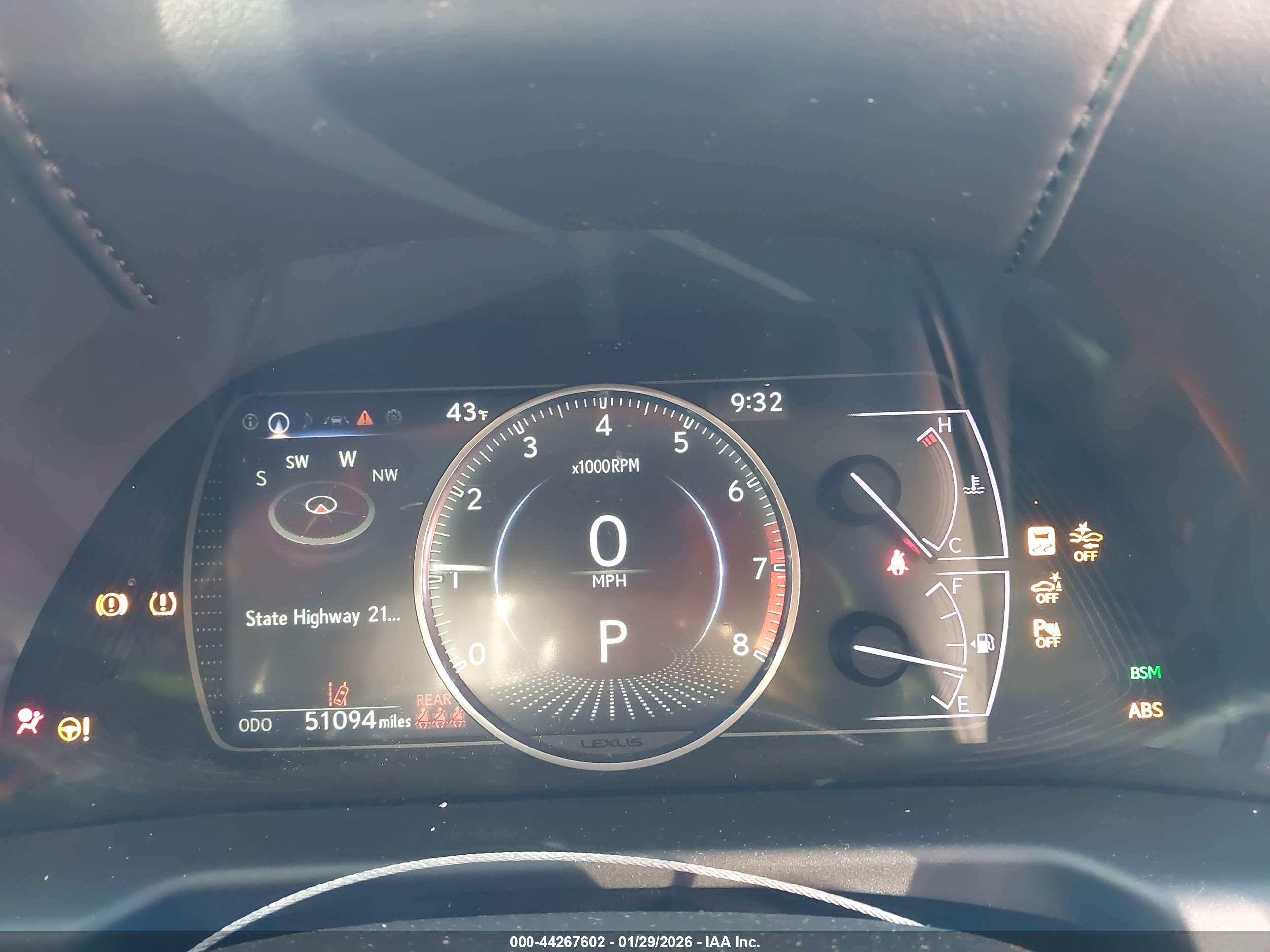 LEXUS ES image 7