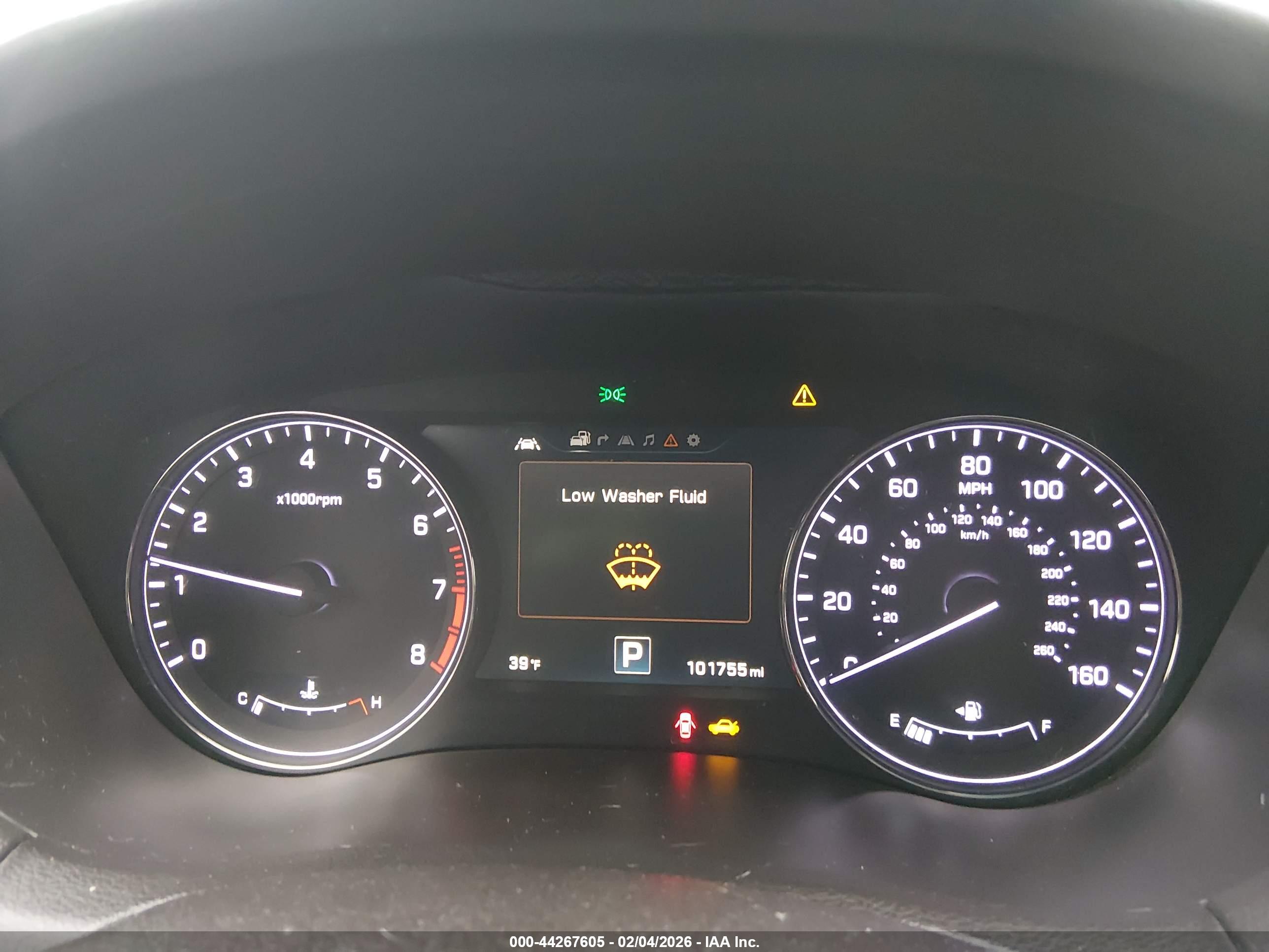 HYUNDAI GENESIS image 7