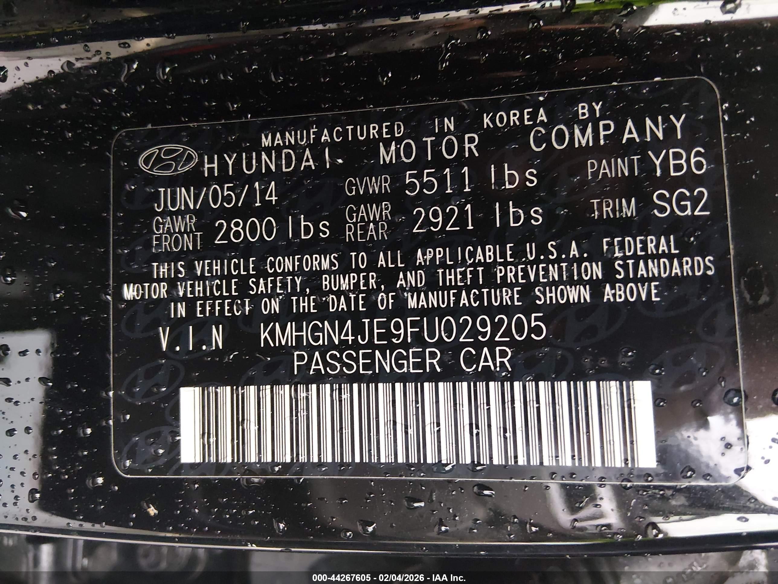 HYUNDAI GENESIS image 9