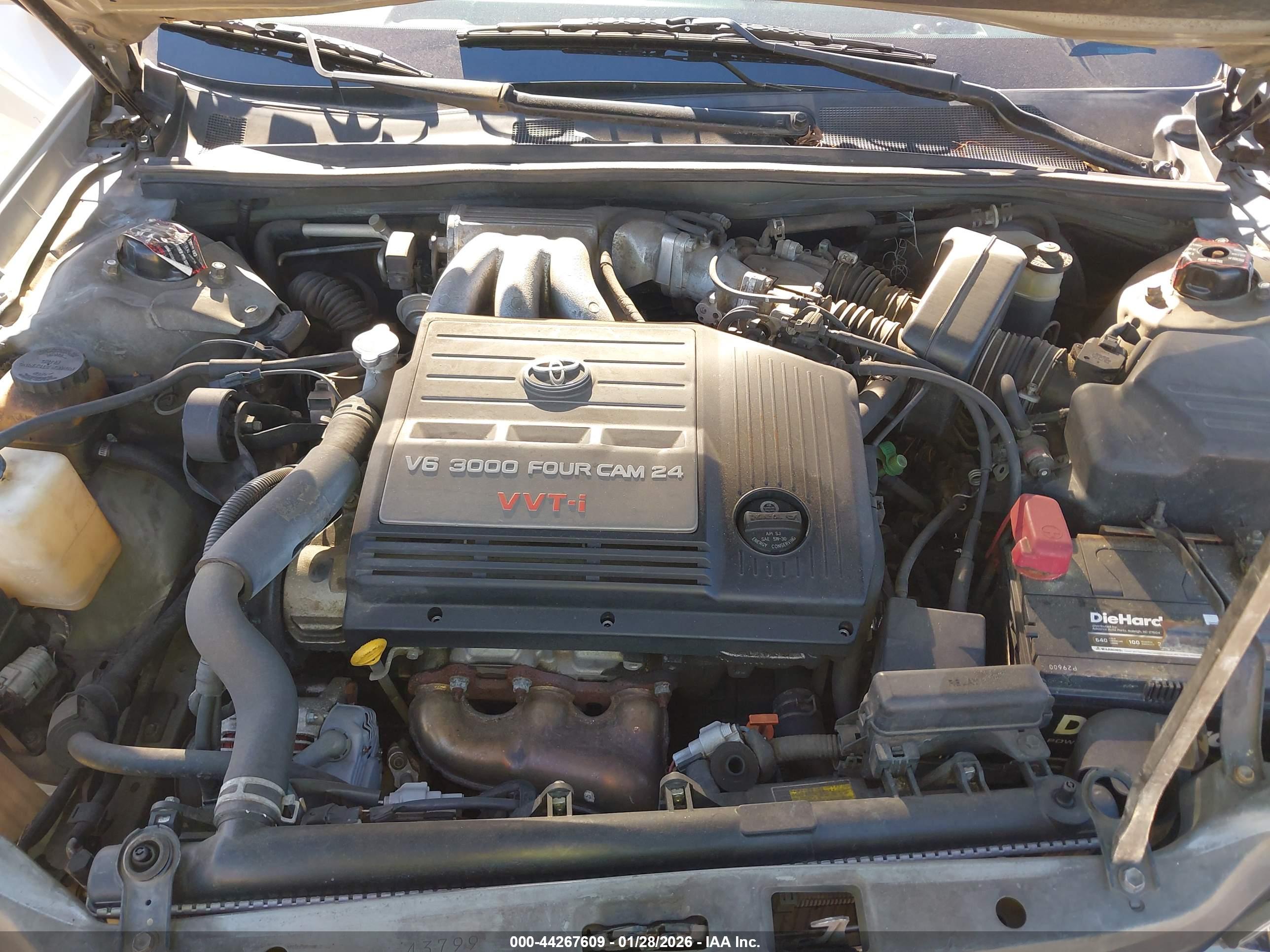 TOYOTA AVALON image 10