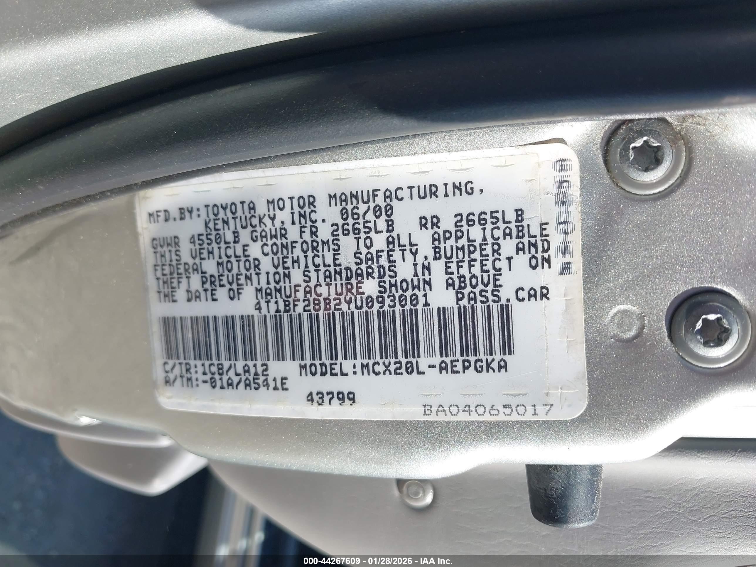TOYOTA AVALON image 9