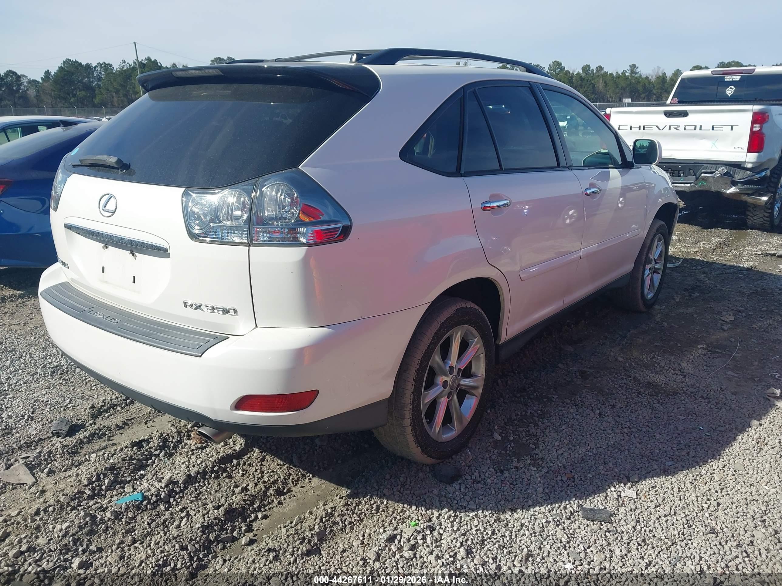 LEXUS RX image 4