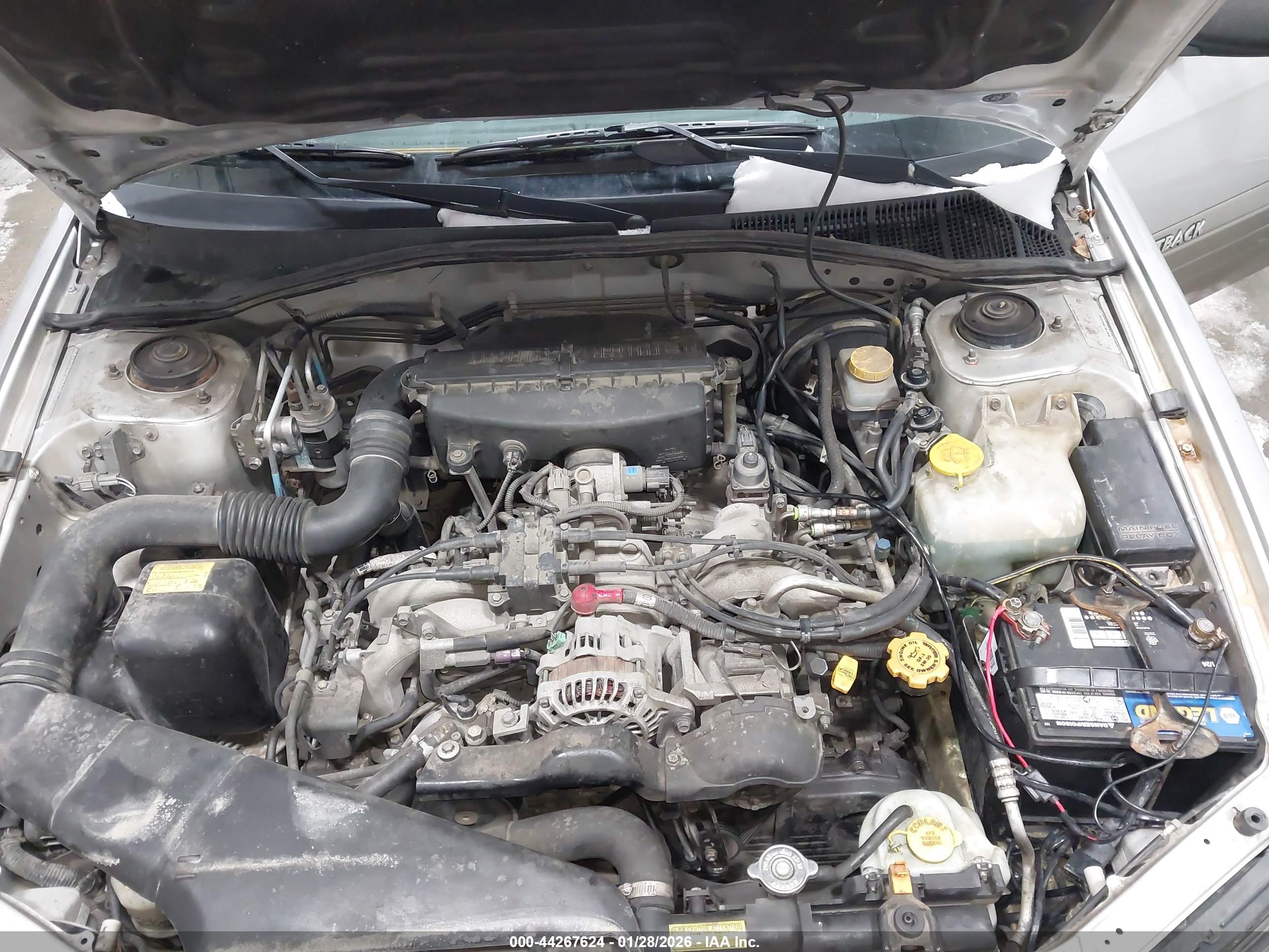 SUBARU OUTBACK image 10