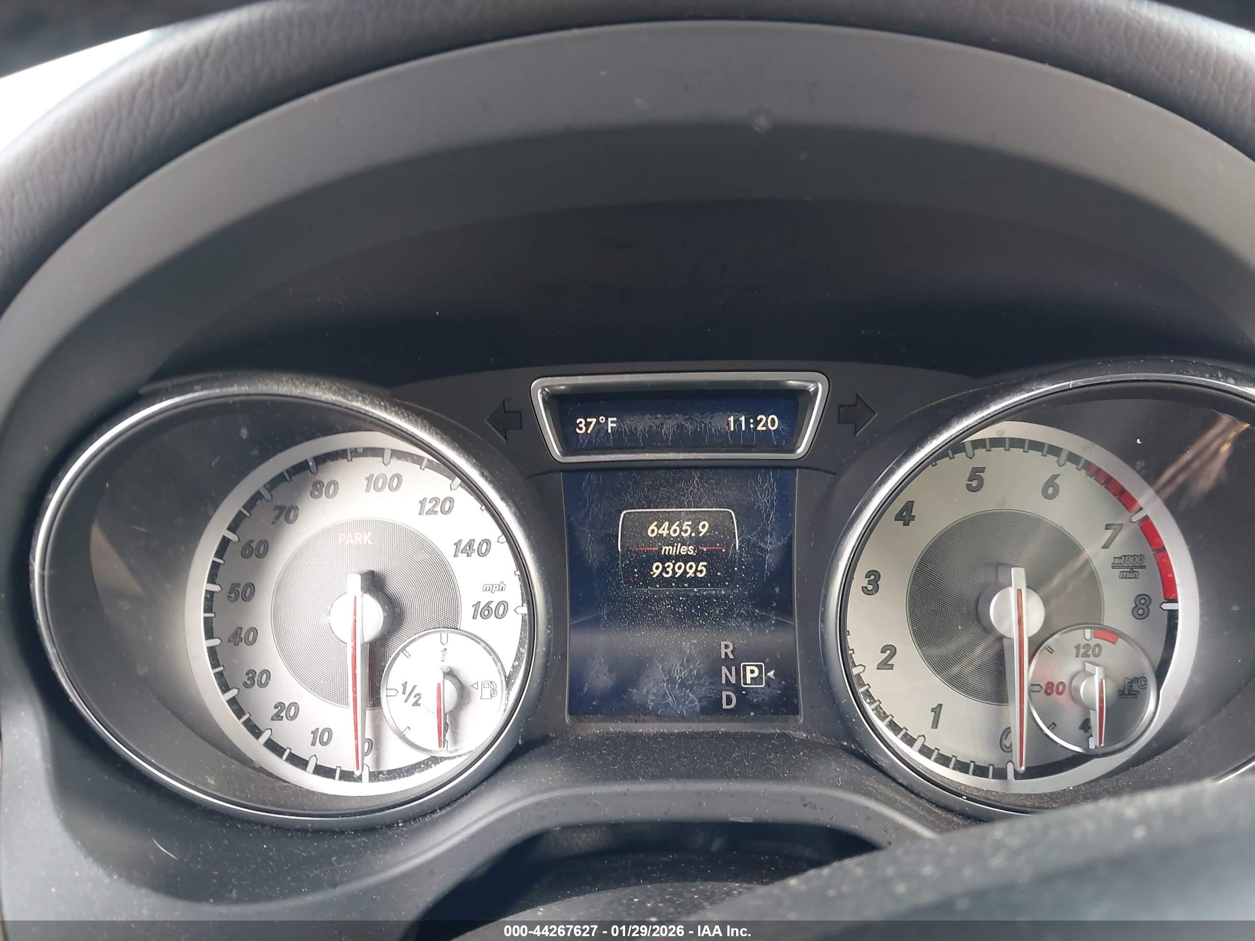 MERCEDES-BENZ CLA image 7