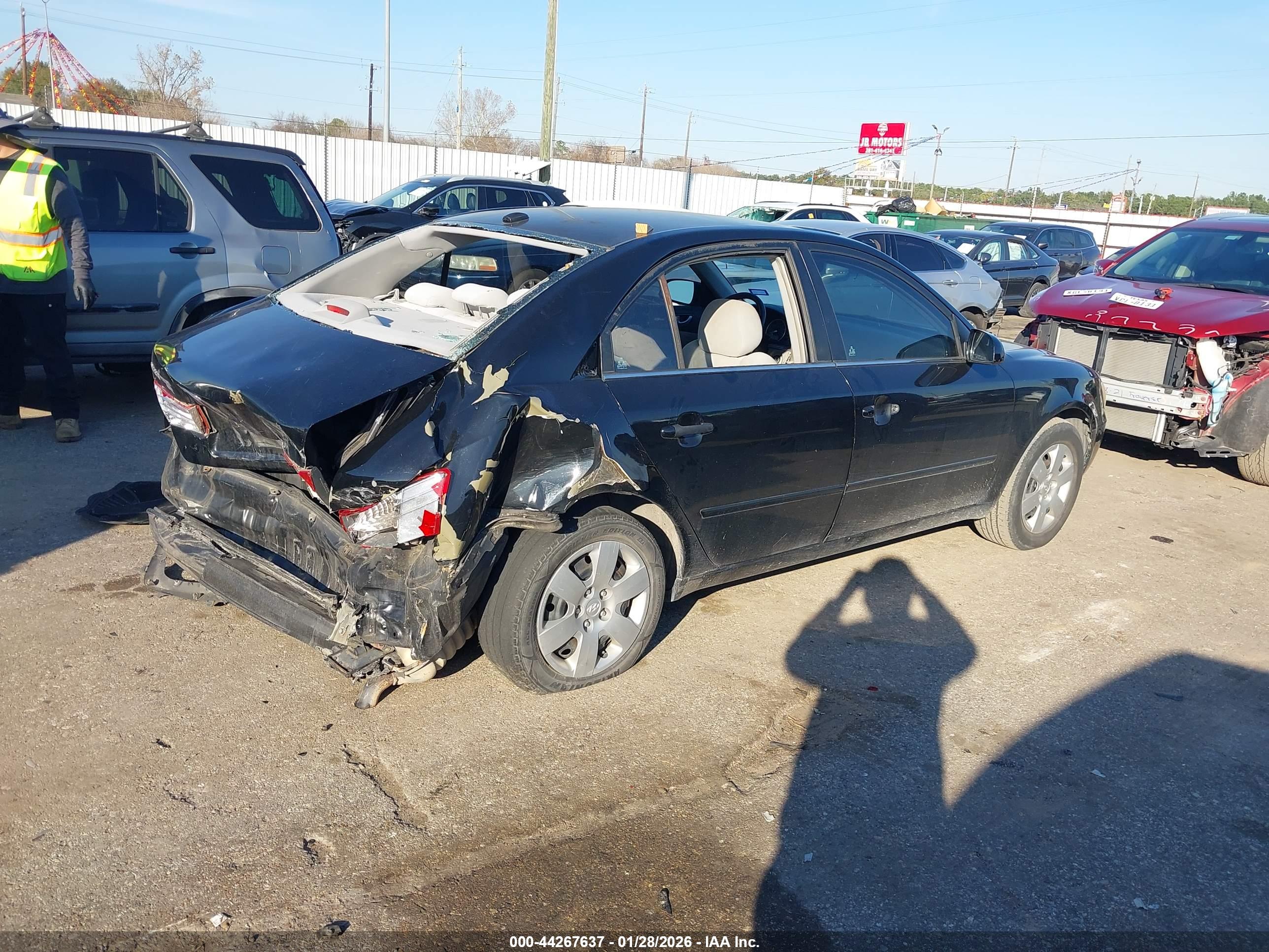 HYUNDAI SONATA image 4