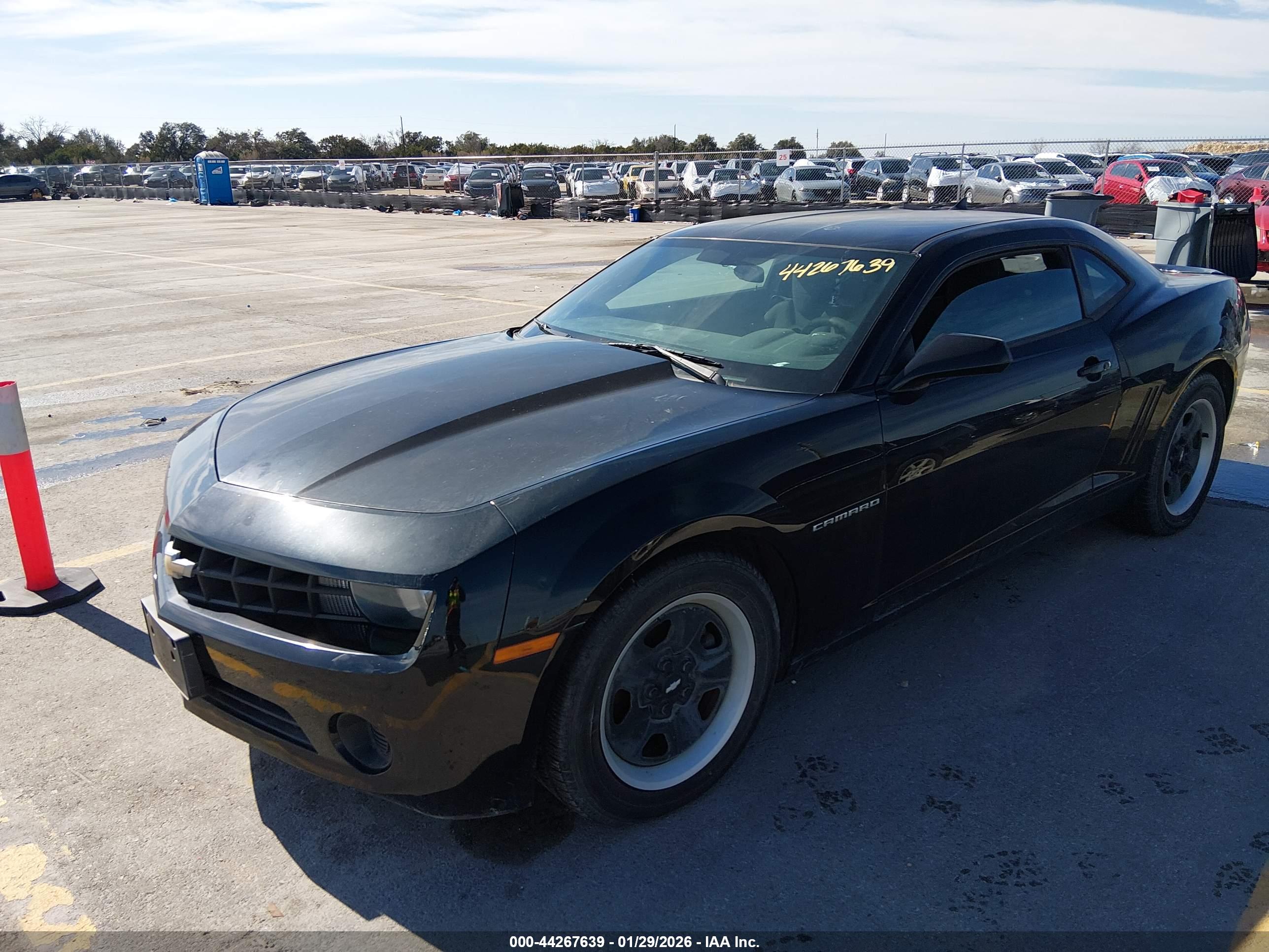 CHEVROLET CAMARO image 2