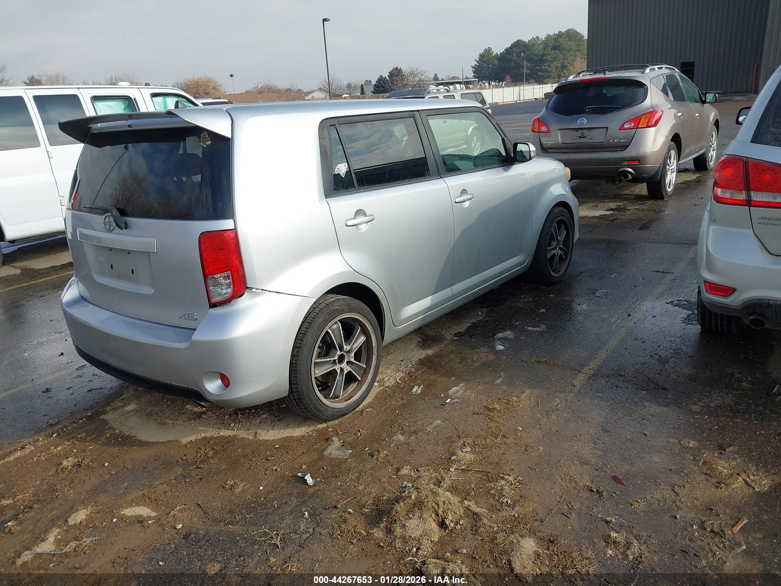 SCION XB image 4
