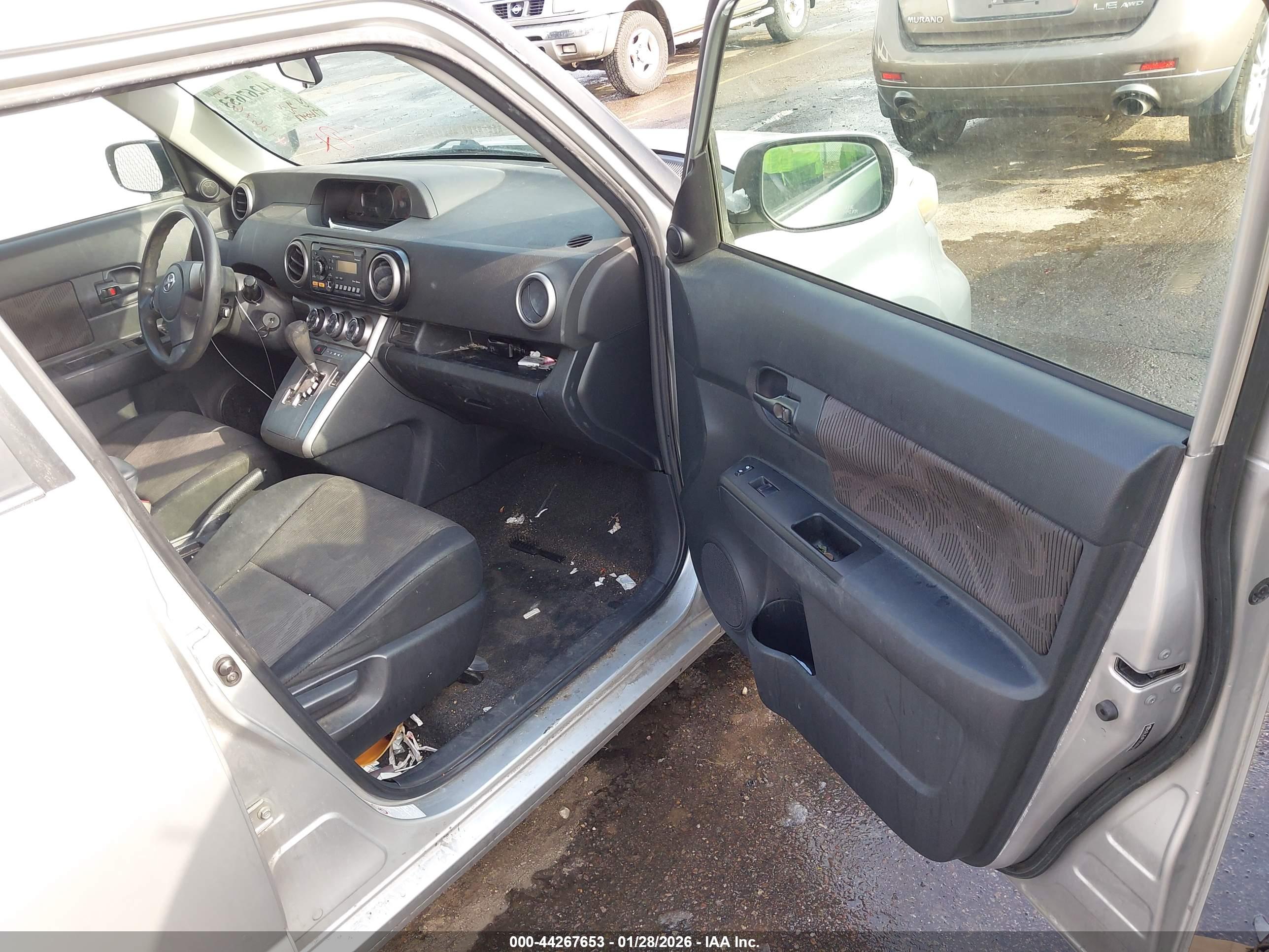 SCION XB image 5