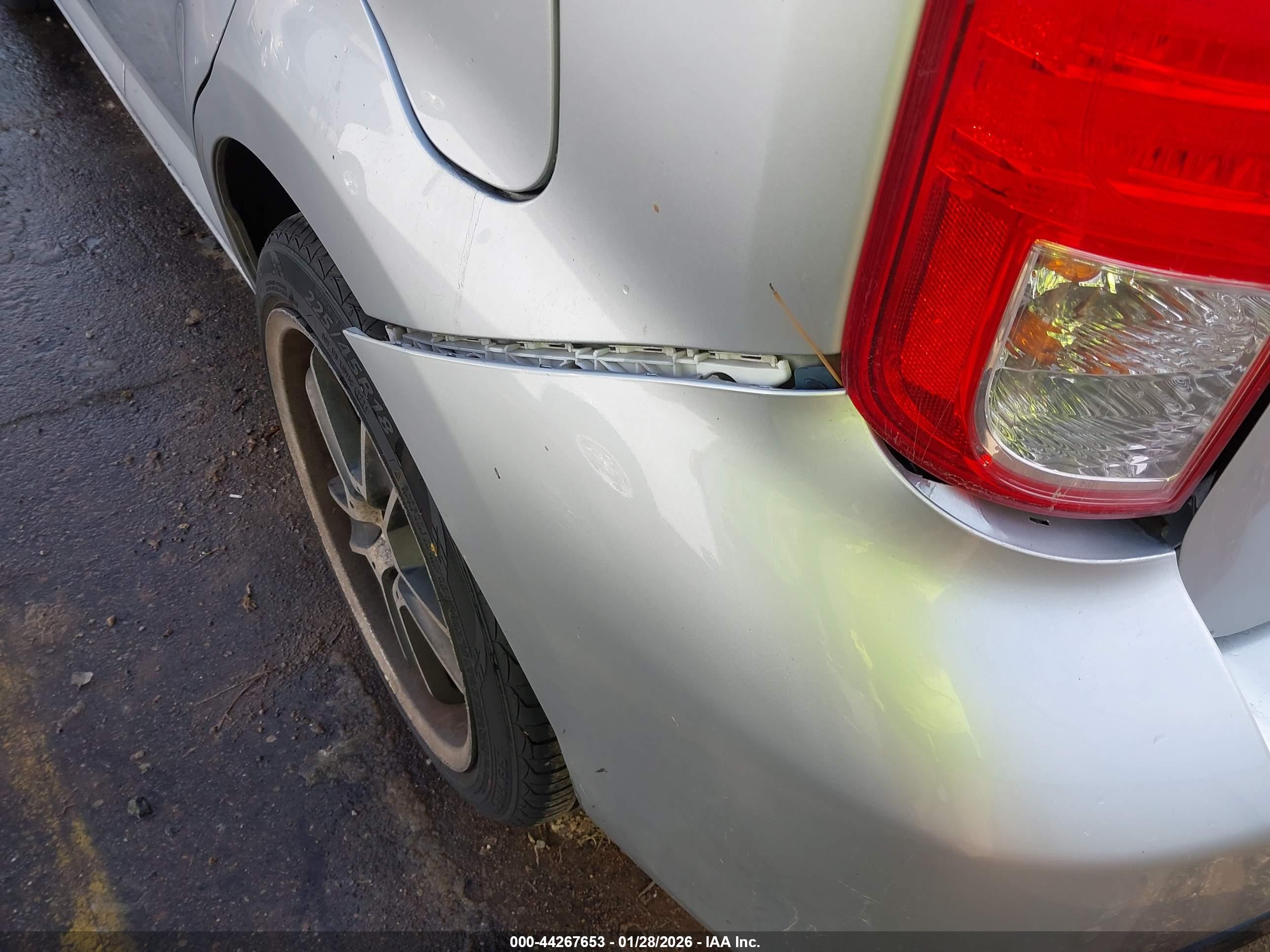 SCION XB image 6