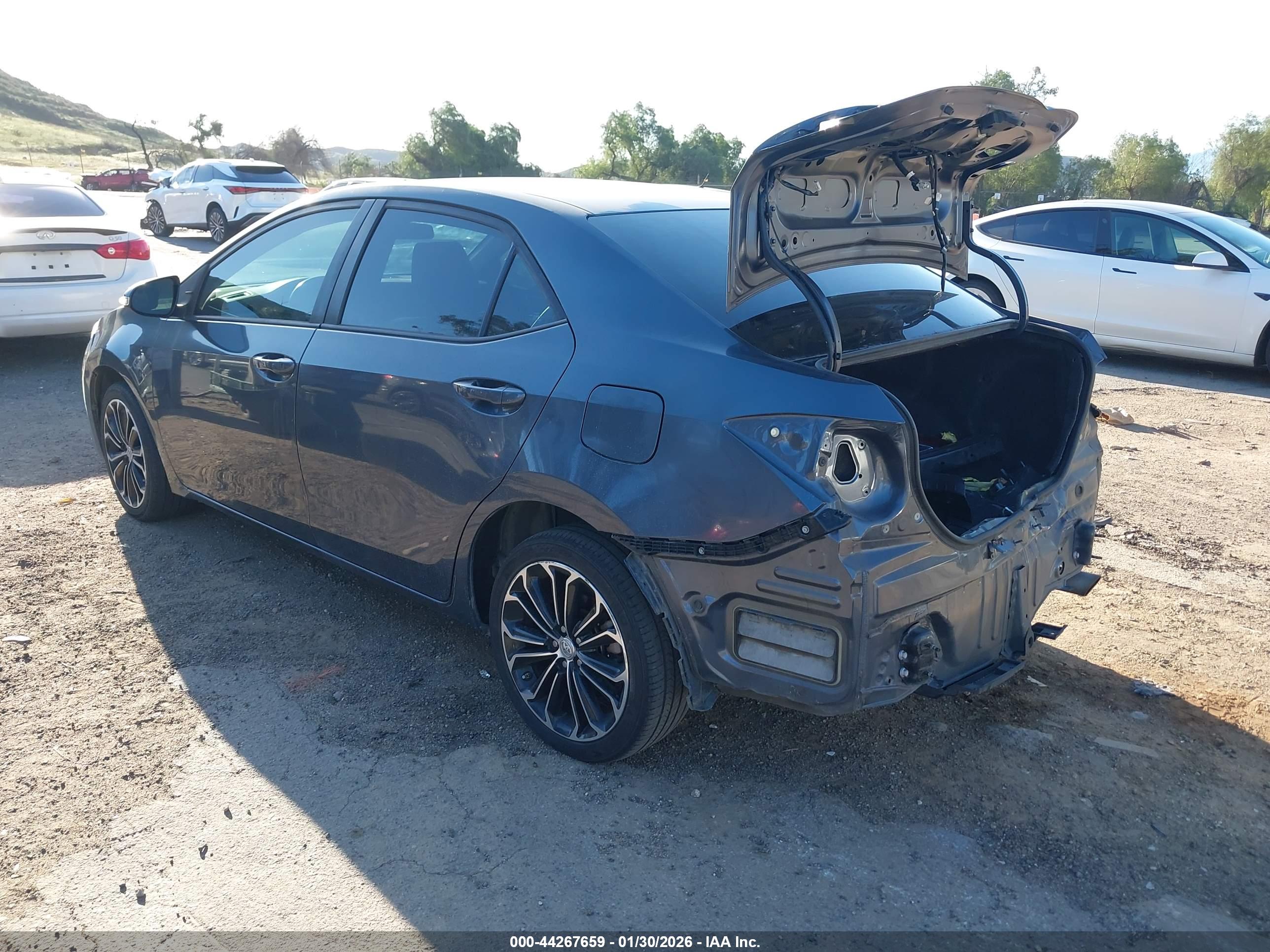 TOYOTA COROLLA image 3