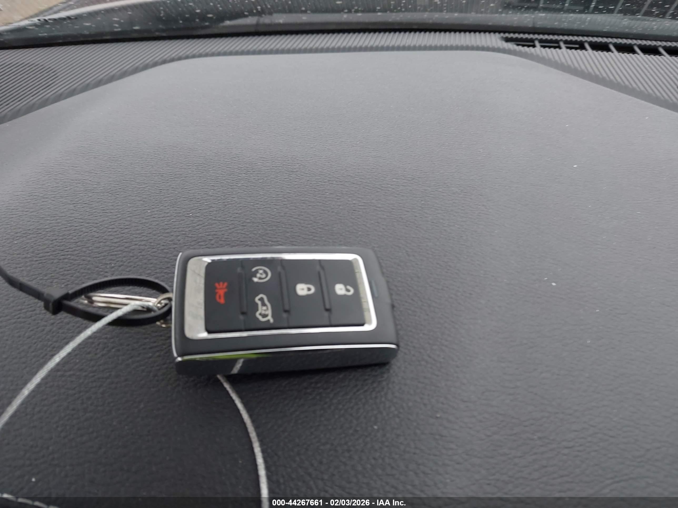 JEEP GRAND image 11