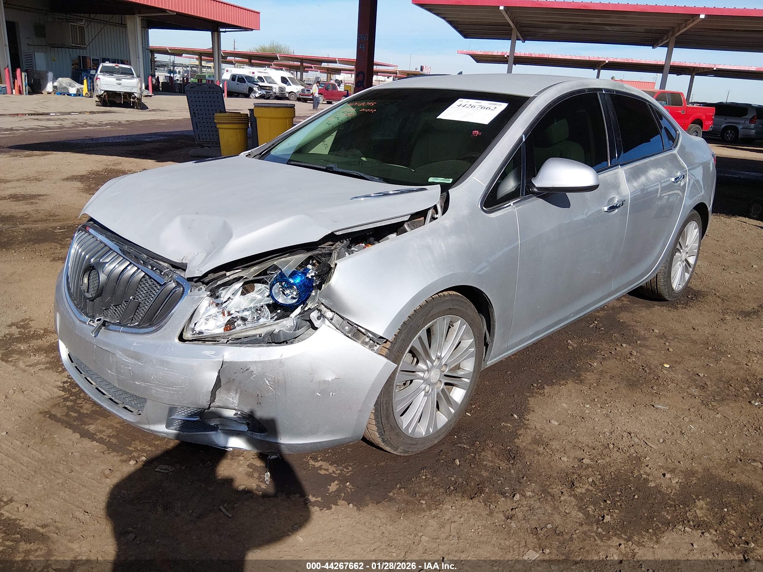 BUICK VERANO image 2