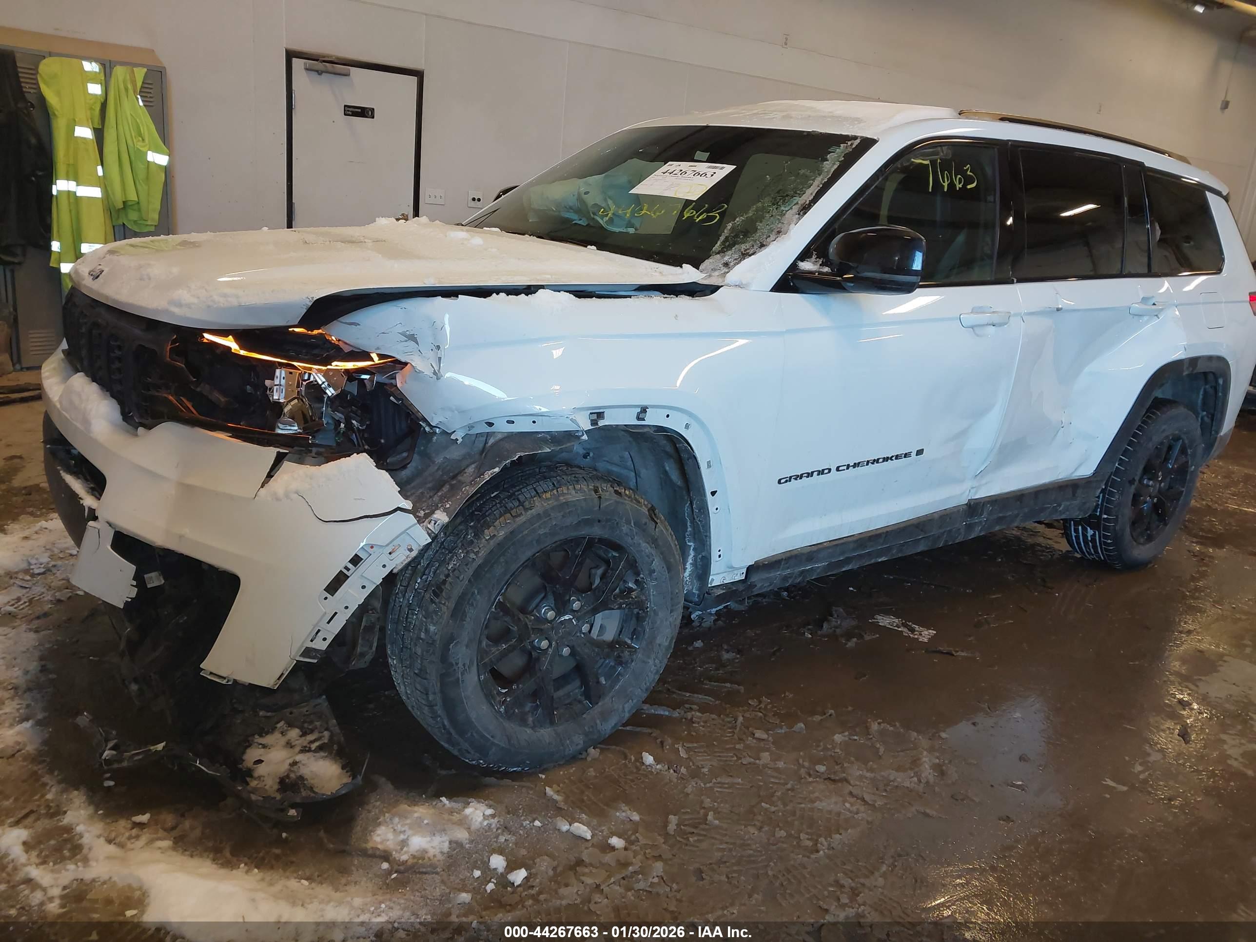 JEEP GRAND image 2