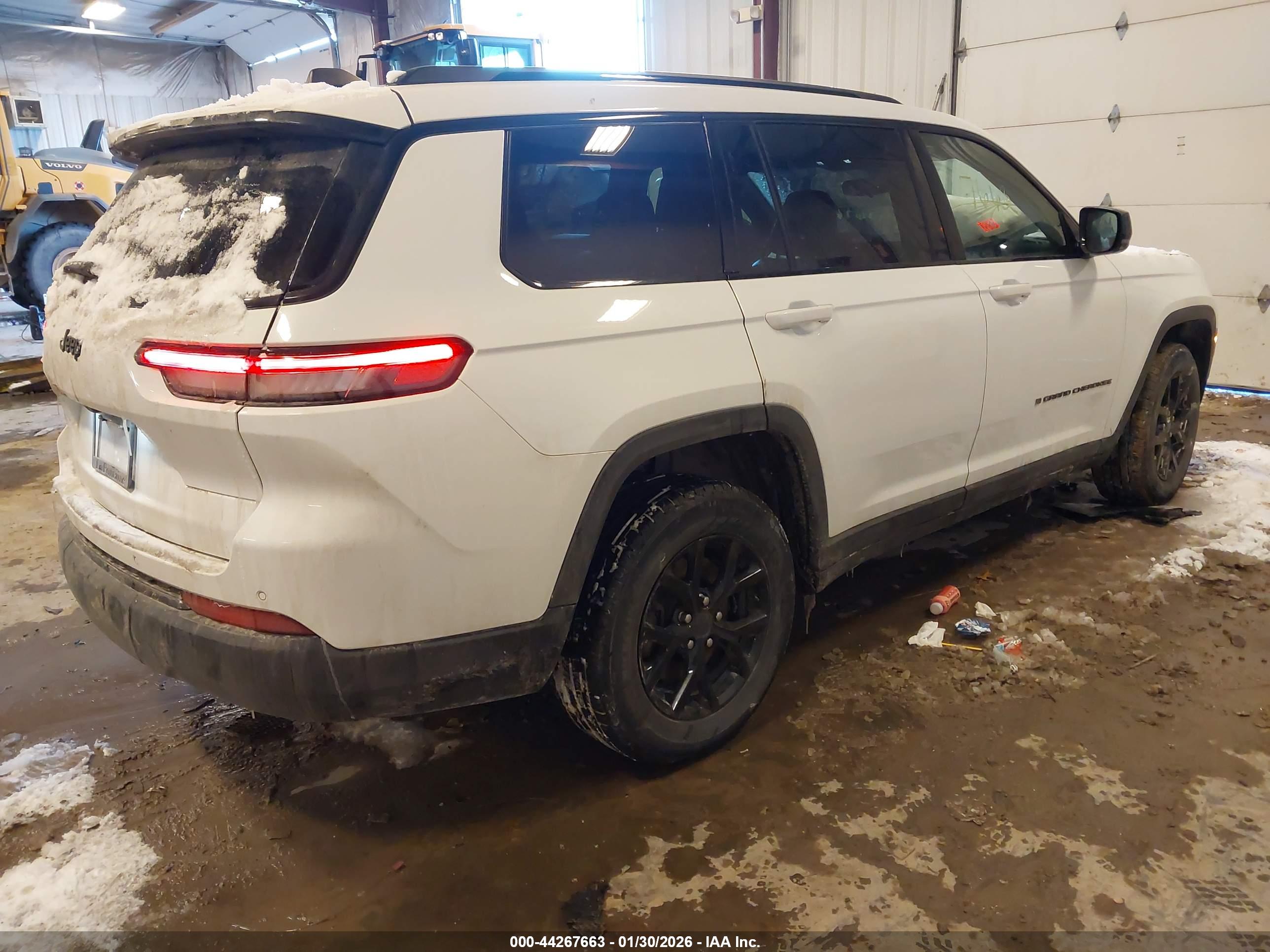 JEEP GRAND image 4